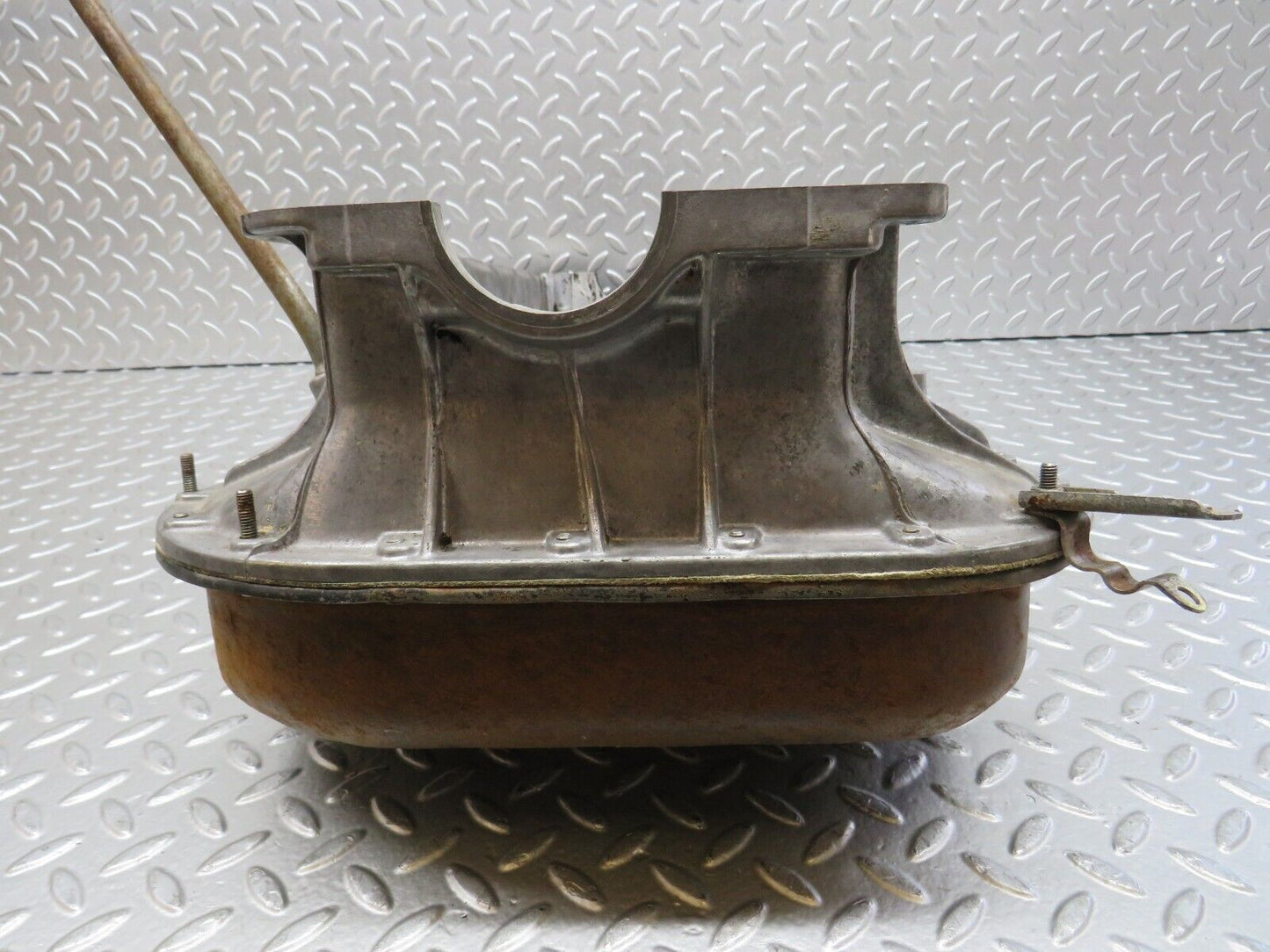 28172 Mercedes-Benz W123 280E Oil Pan Oil Sump 1100140702