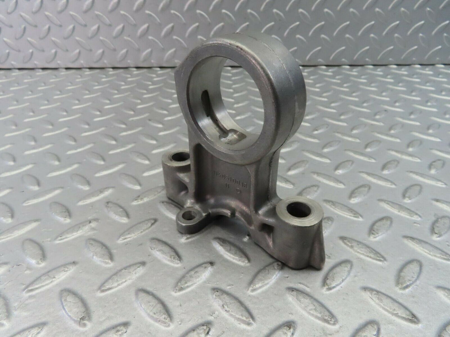 9127 Mercedes-Benz W108 Camshaft Tower Bearing 1140510016