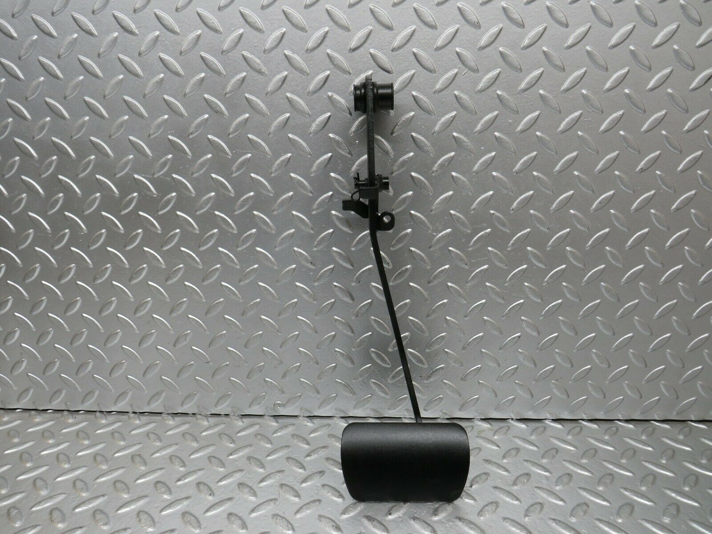 24243 Mercedes-Benz S124 220TE Wagon Brake Pedal