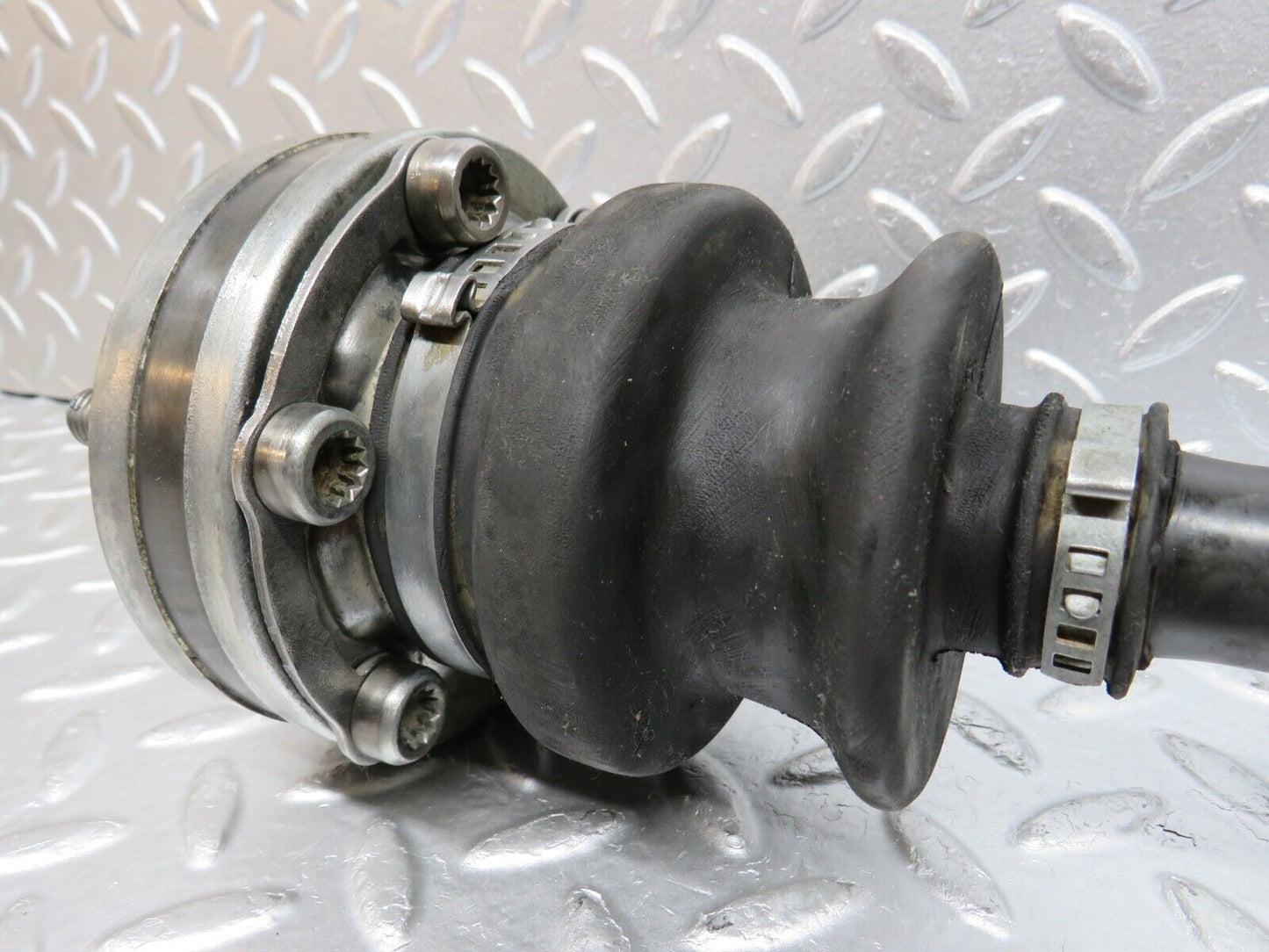 32674 Mercedes-Benz S124 300TE Wagon Axle Shaft Drive Shaft