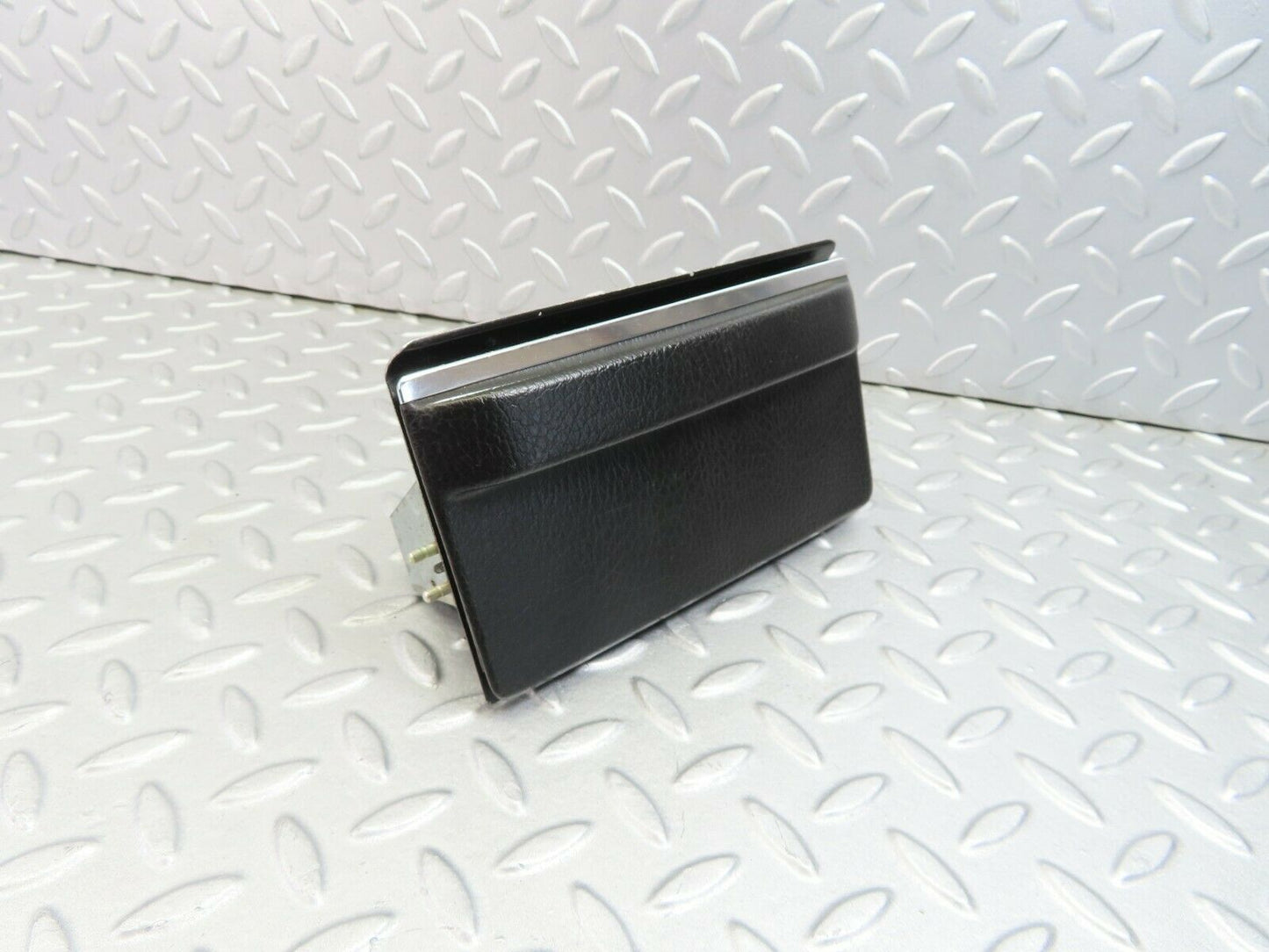 7905 Mercedes-Benz W115 220D Centre Console Ashtray Black