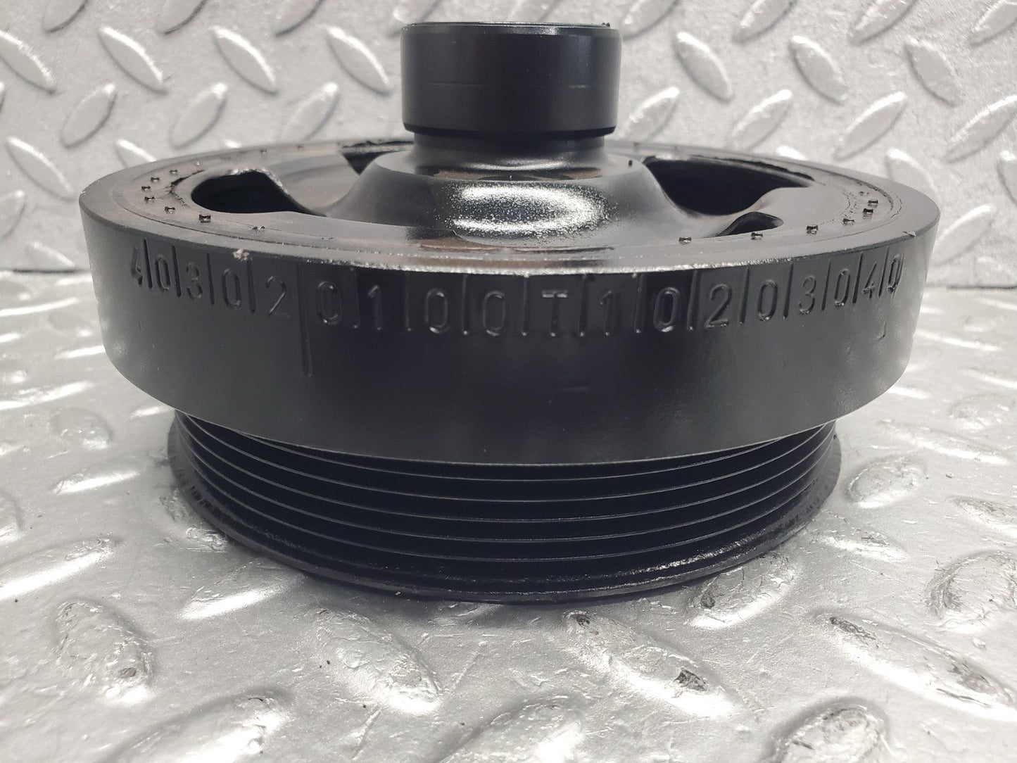 W124 Wagon crankshaft vibration damper used OEM
