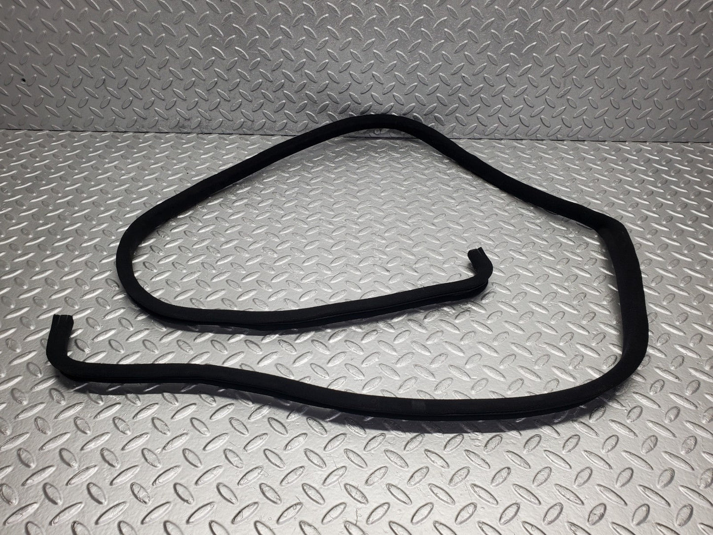 W201 Baby Benz front left door edge seal black used OEM