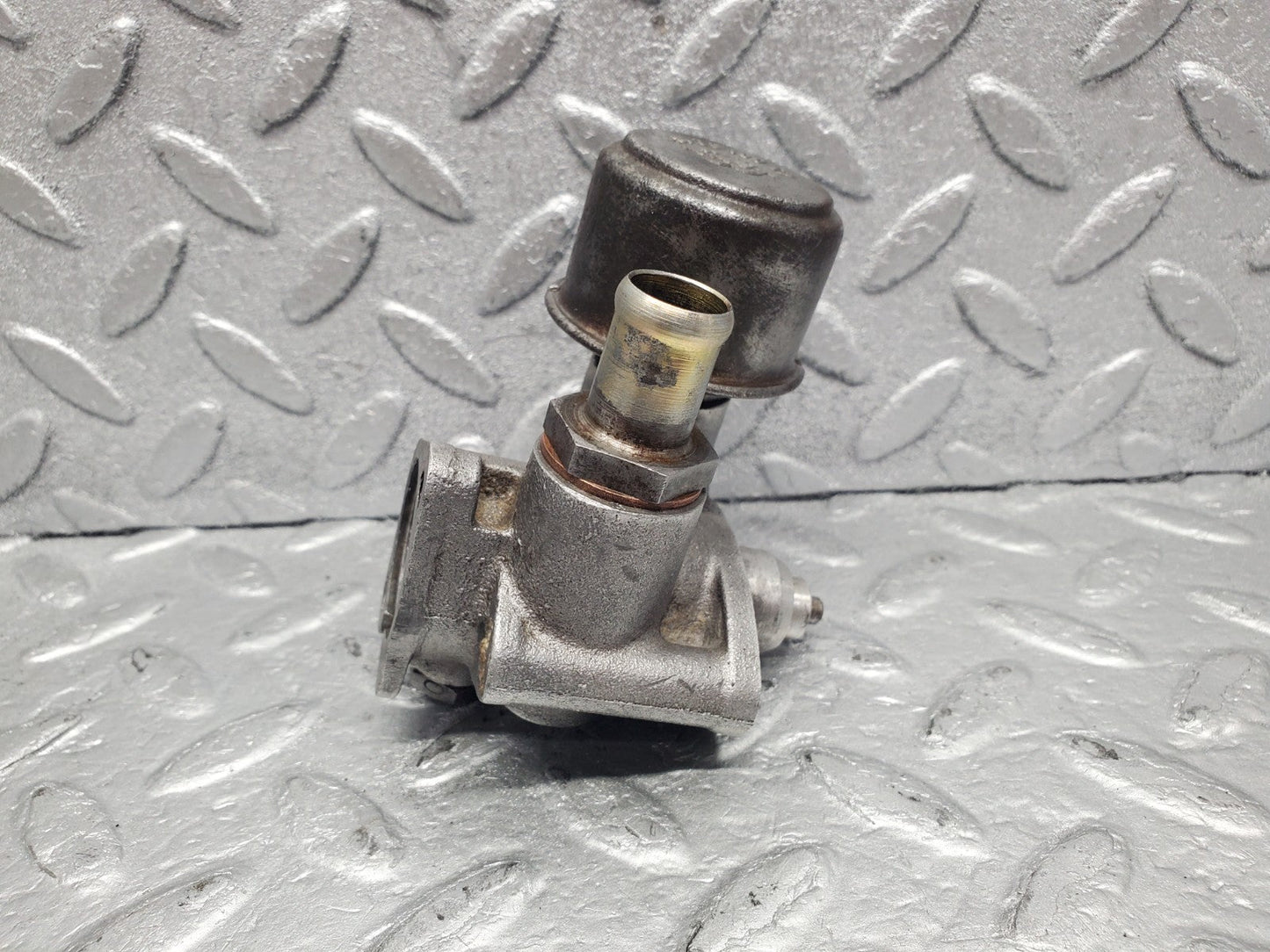 W112 warm up regulator valve used OEM