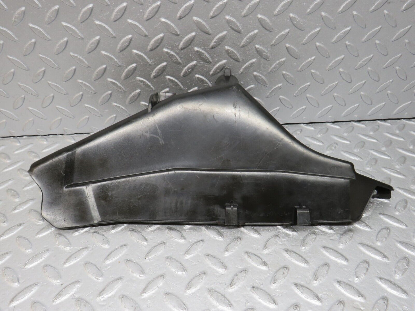 36660 Mercedes-Benz W201 190E 2.0L Front Right Rain Gutter Drain Channel 2016280273