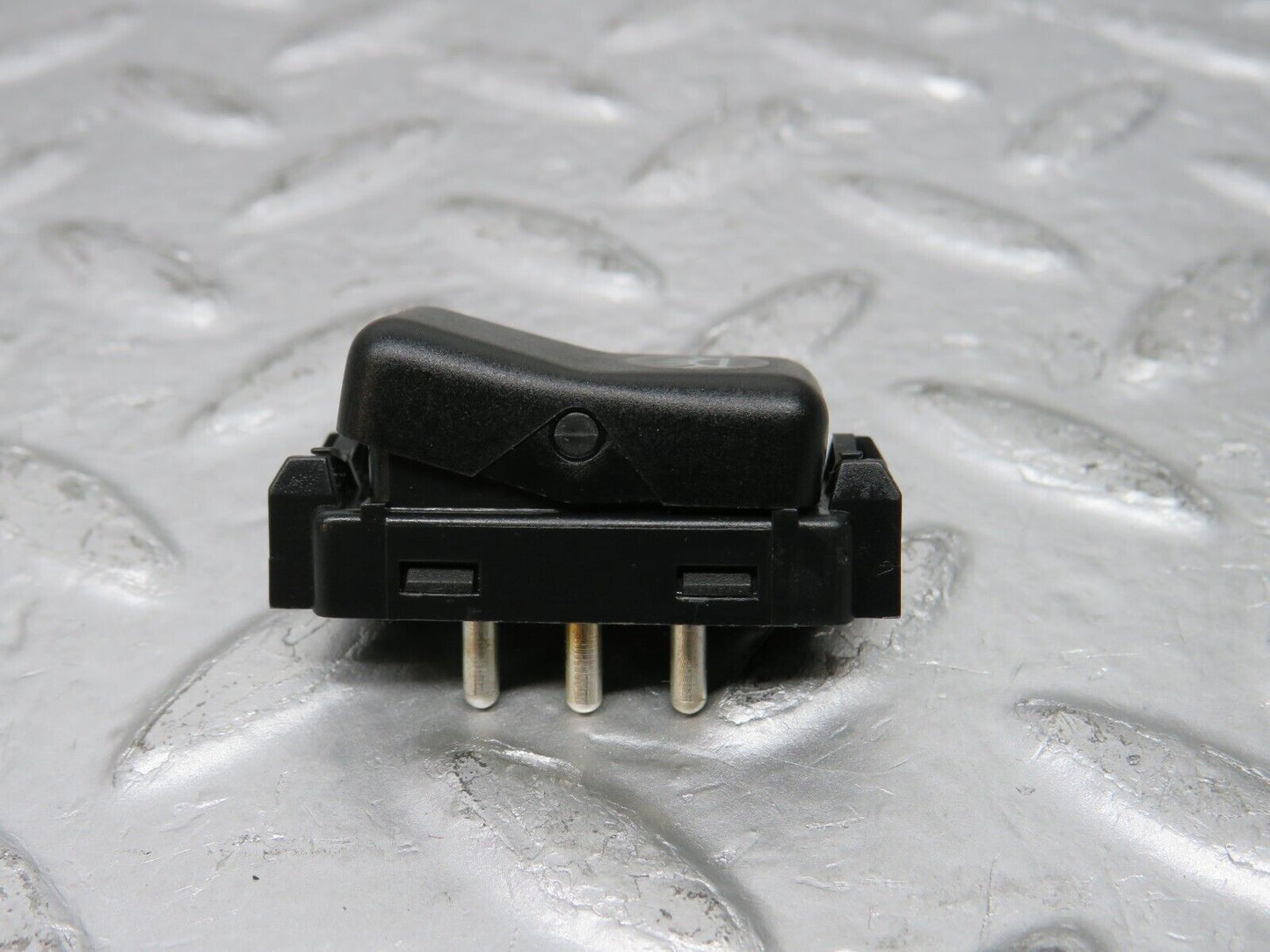 29527 Mercedes-Benz W124 230E Rear Interior Light Switch 1248201410