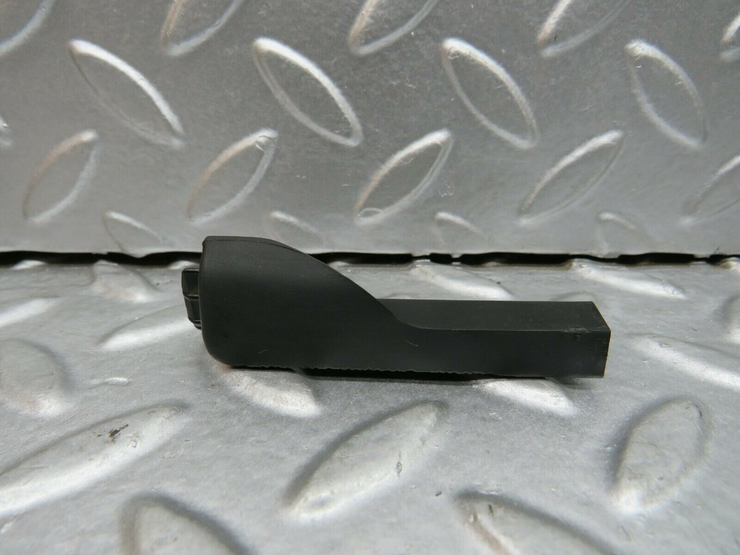 22269 Mercedes-Benz S123 280TE Wagon Left Sill Rubber Seal End Cap 1236981598