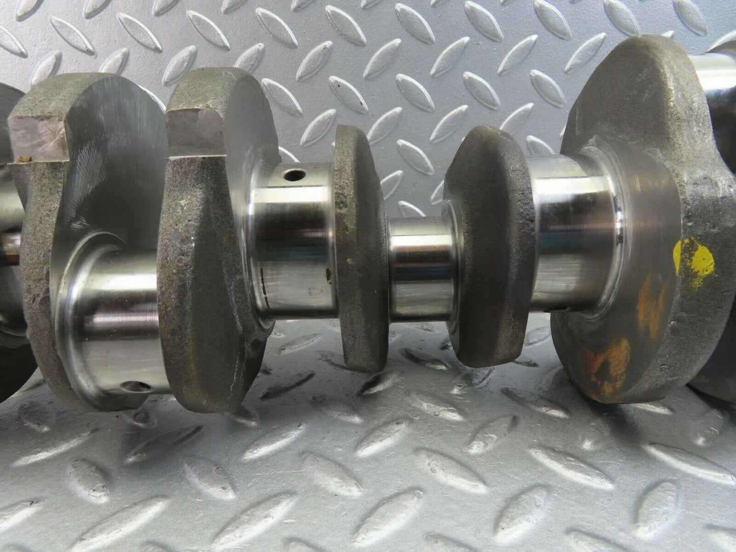 10165 Mercedes-Benz W108 Crankshaft 1140310001