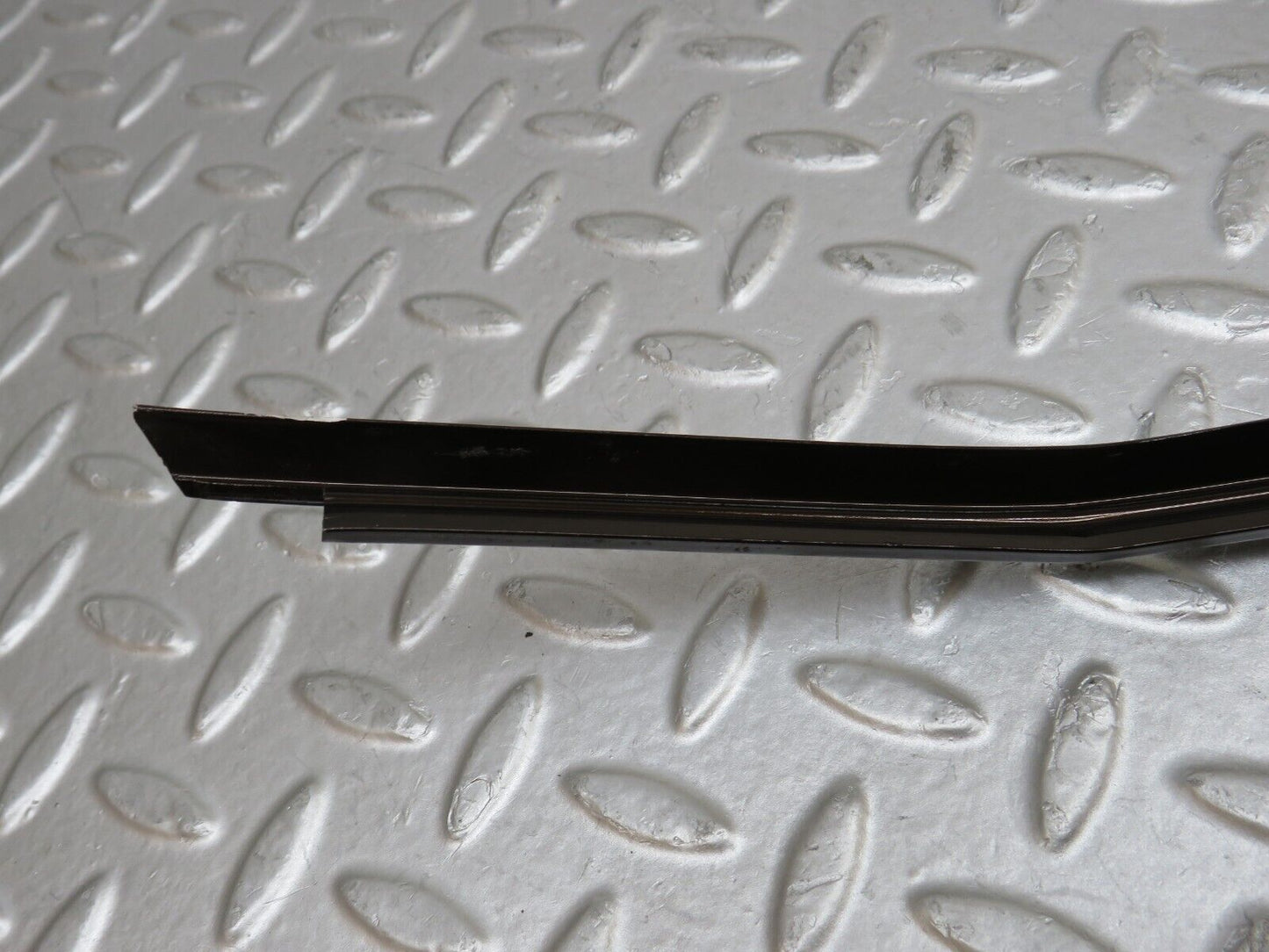 36514 Mercedes-Benz W201 190E Rear Windscreen Frame