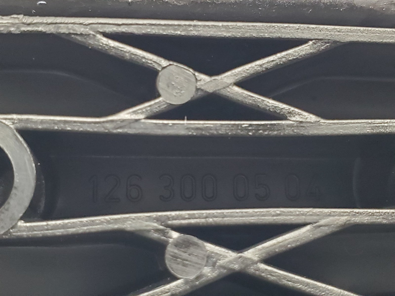 46895560