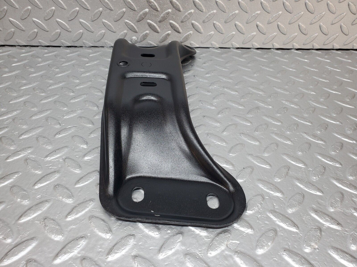 45014 Mercedes-Benz R129 300SL Coupe Gearbox Mount Bracket