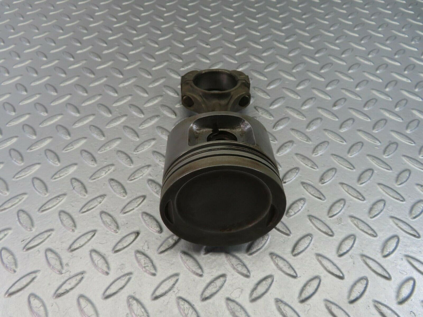 10134 Mercedes-Benz C123 230CE Coupe Piston With Connecting Rod 95.475 mm