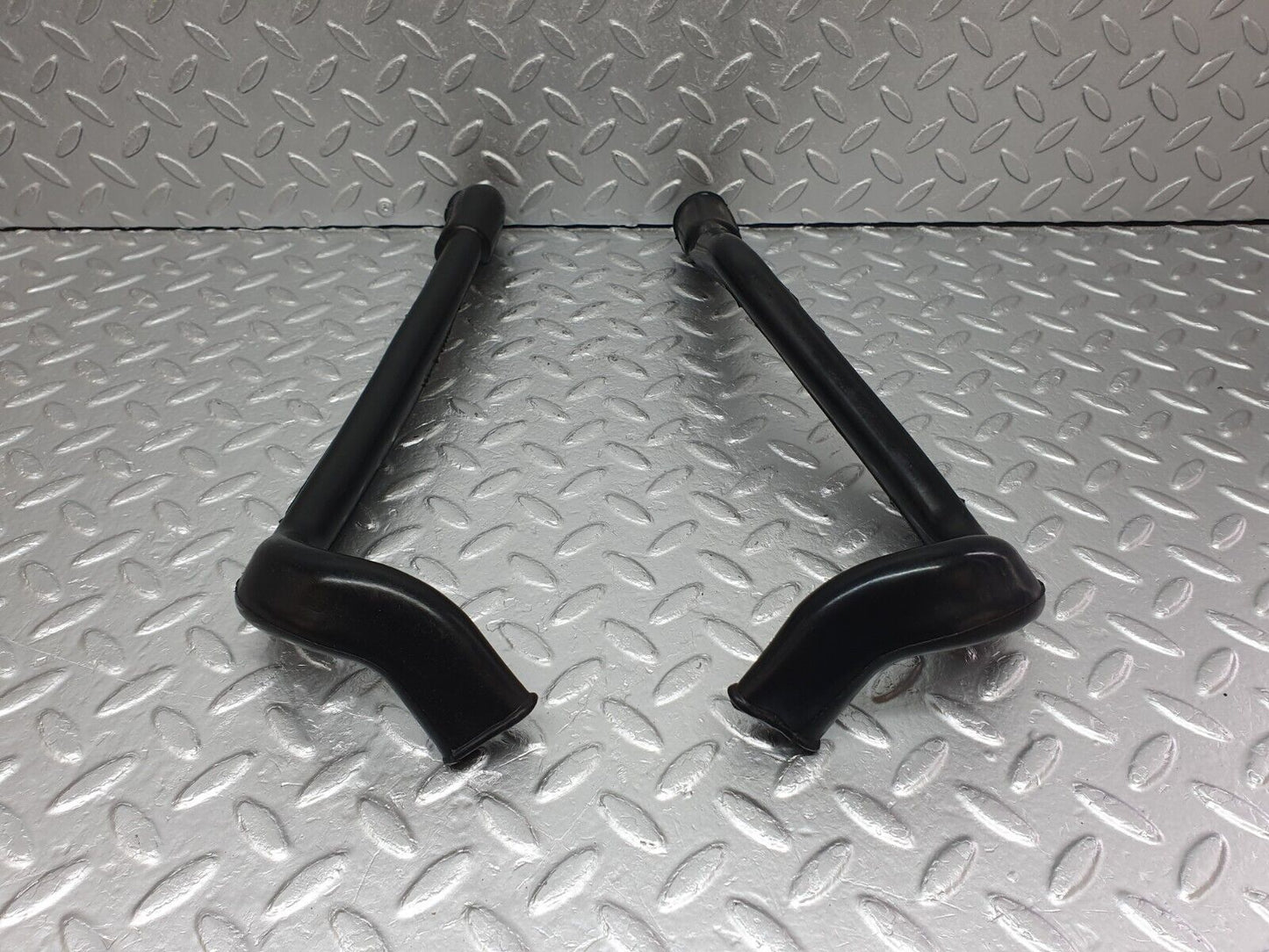 41576 Mercedes-Benz W124 200E Water Drain Hose Pair 1246280394 1246280194