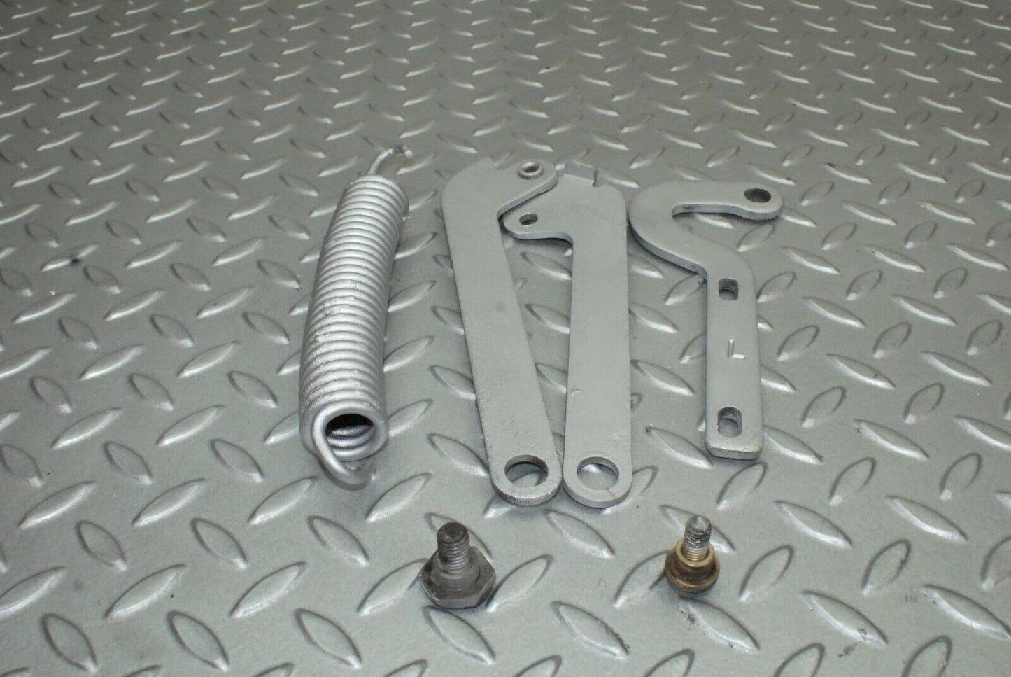 2501 Mercedes-Benz W116 350SE Bonnet Hinge Left Side