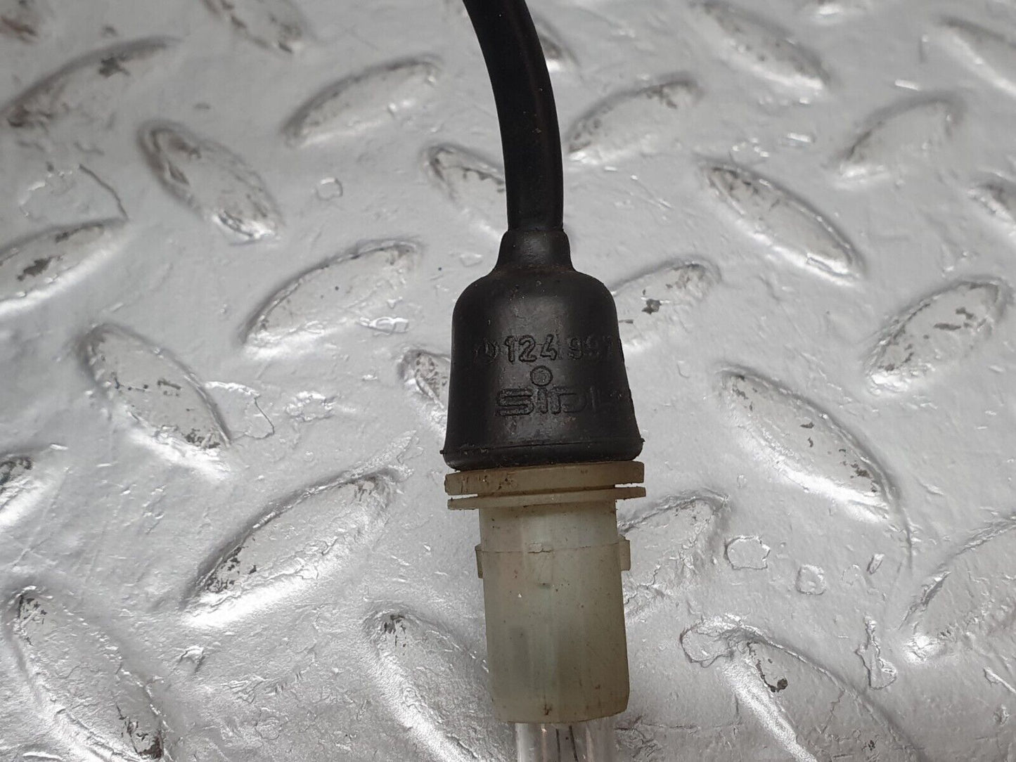 41088 Mercedes-Benz W126 300SE Front Wing Indicator Cable Wire 1249971881