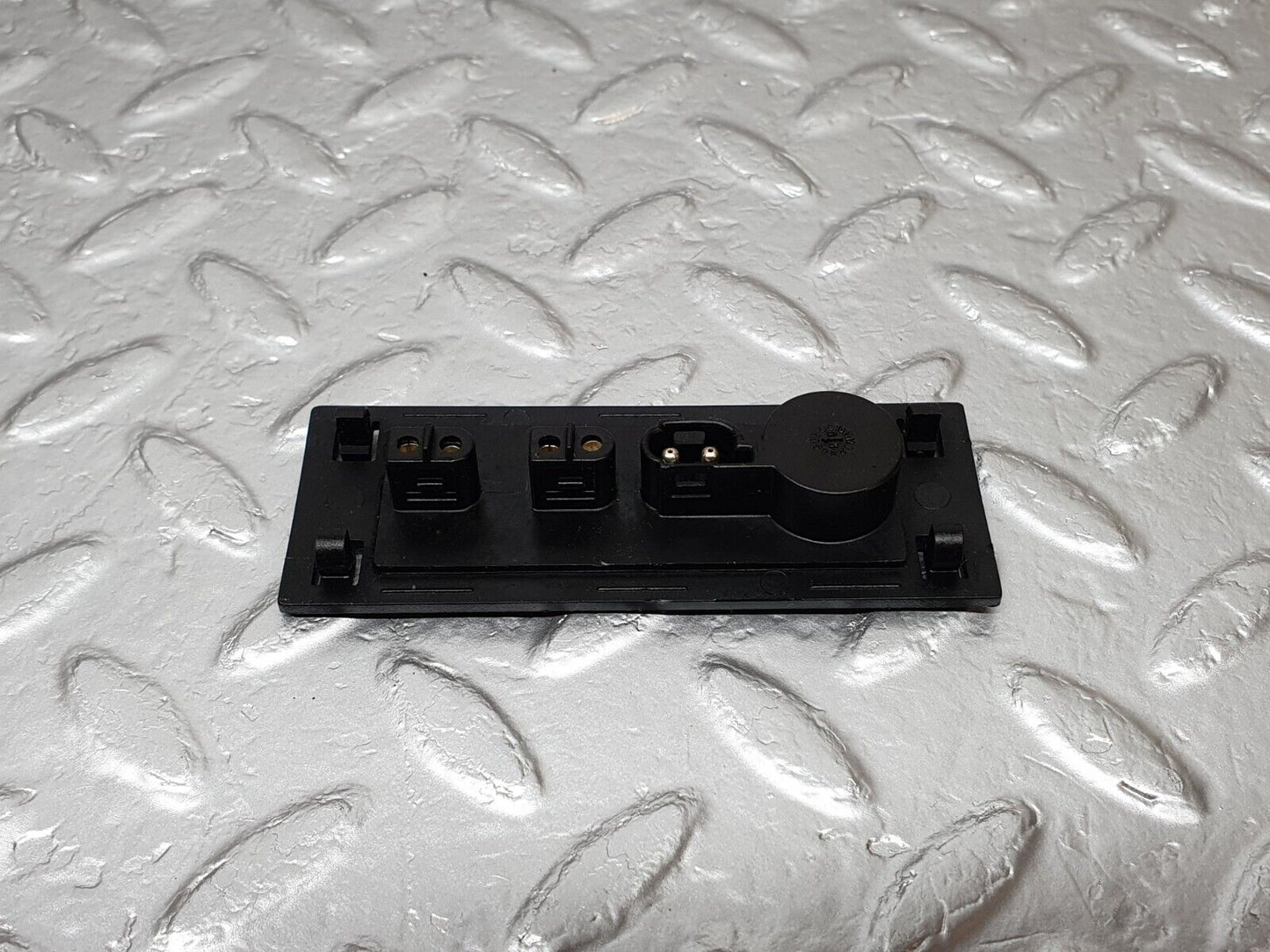 42528 Mercedes-Benz R129 320SL Coupe Windscreen Washer Nozzle Connector 1268201111