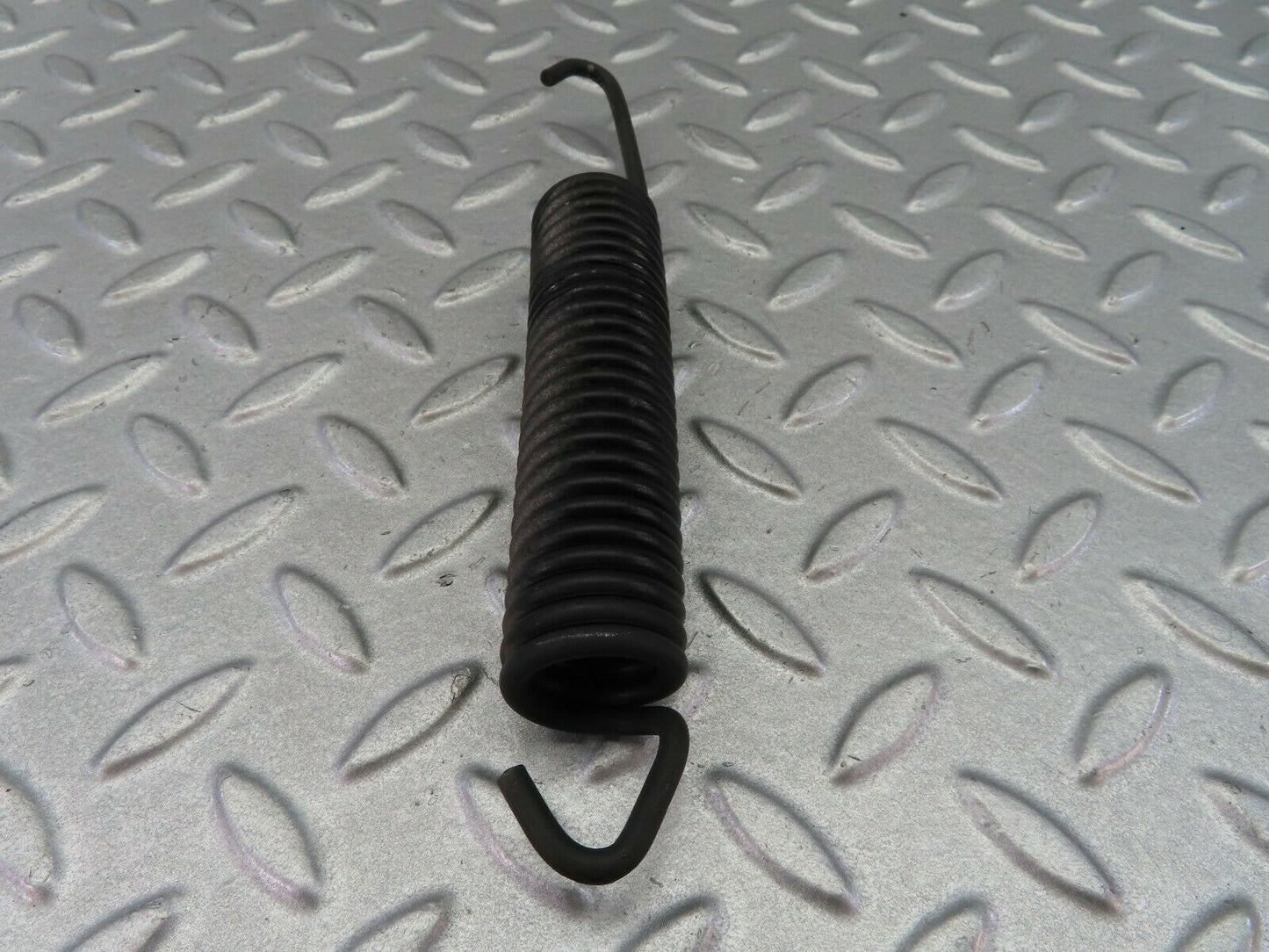 7941 Mercedes-Benz W115 220D Bonnet Hinge Spring