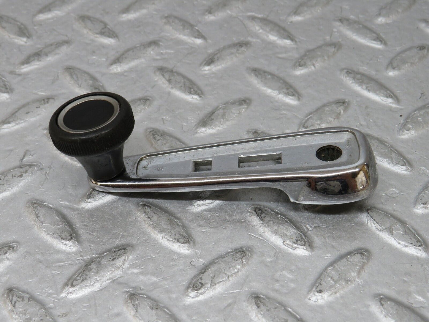 35727 Mercedes-Benz W108 Window Lifter Crank Handle