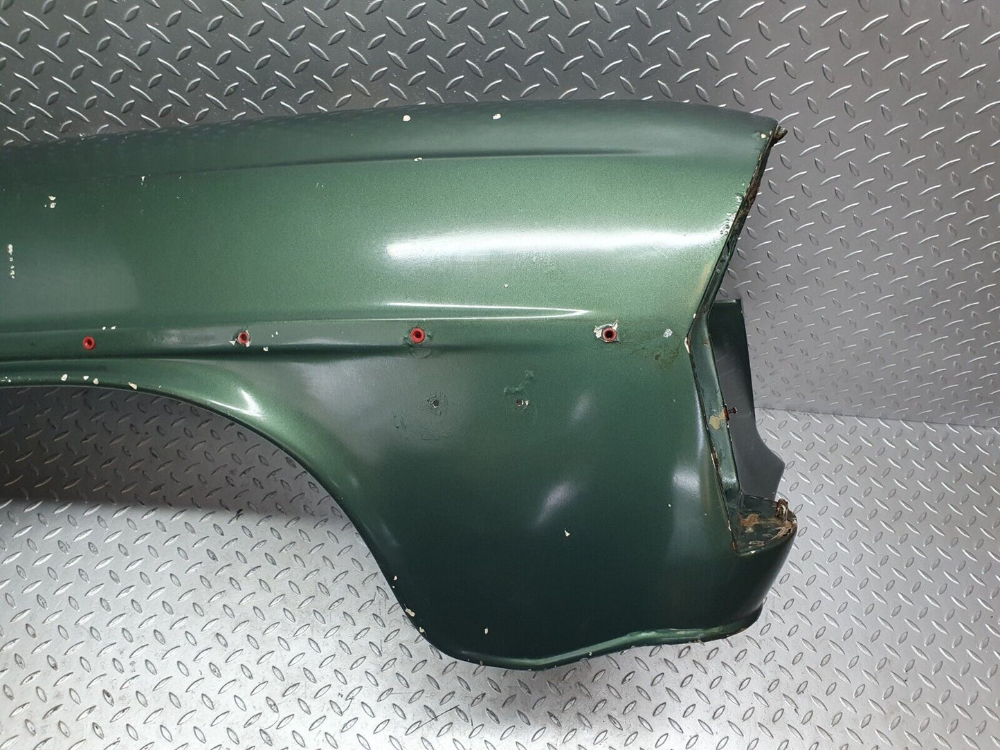 43424 Mercedes-Benz W108 280SE Front Right Wing Fender