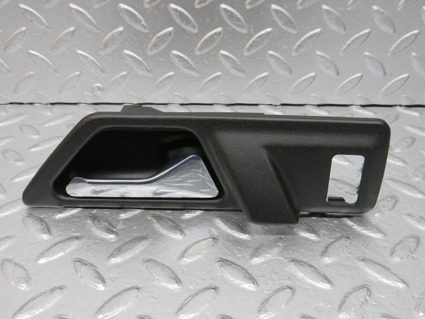 32444 Mercedes-Benz S124 300TE Rear Right Interior Door Handle 1247600261