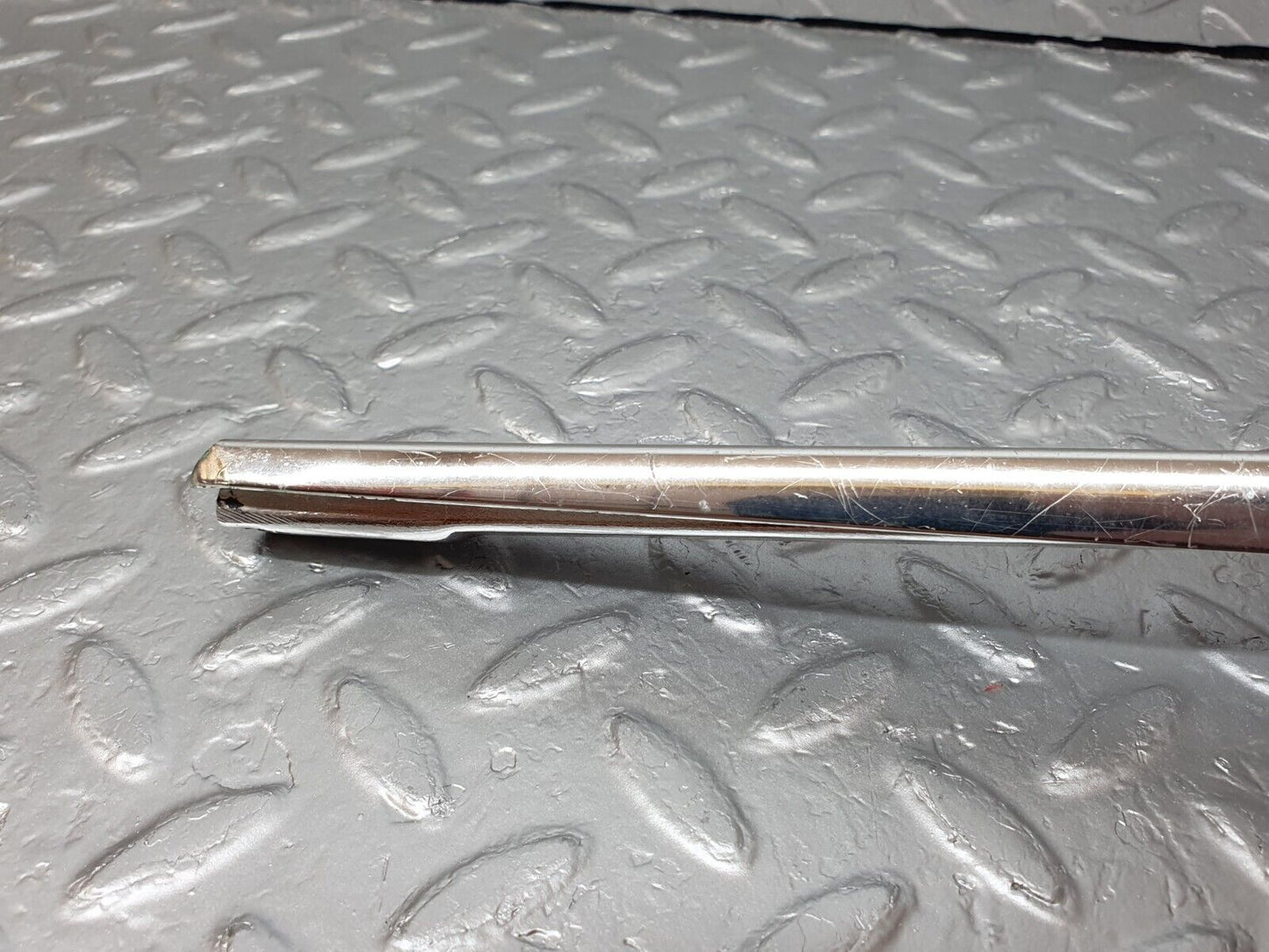 43211 Mercedes-Benz W108 280SE Front Right Door Window Chrome Channel