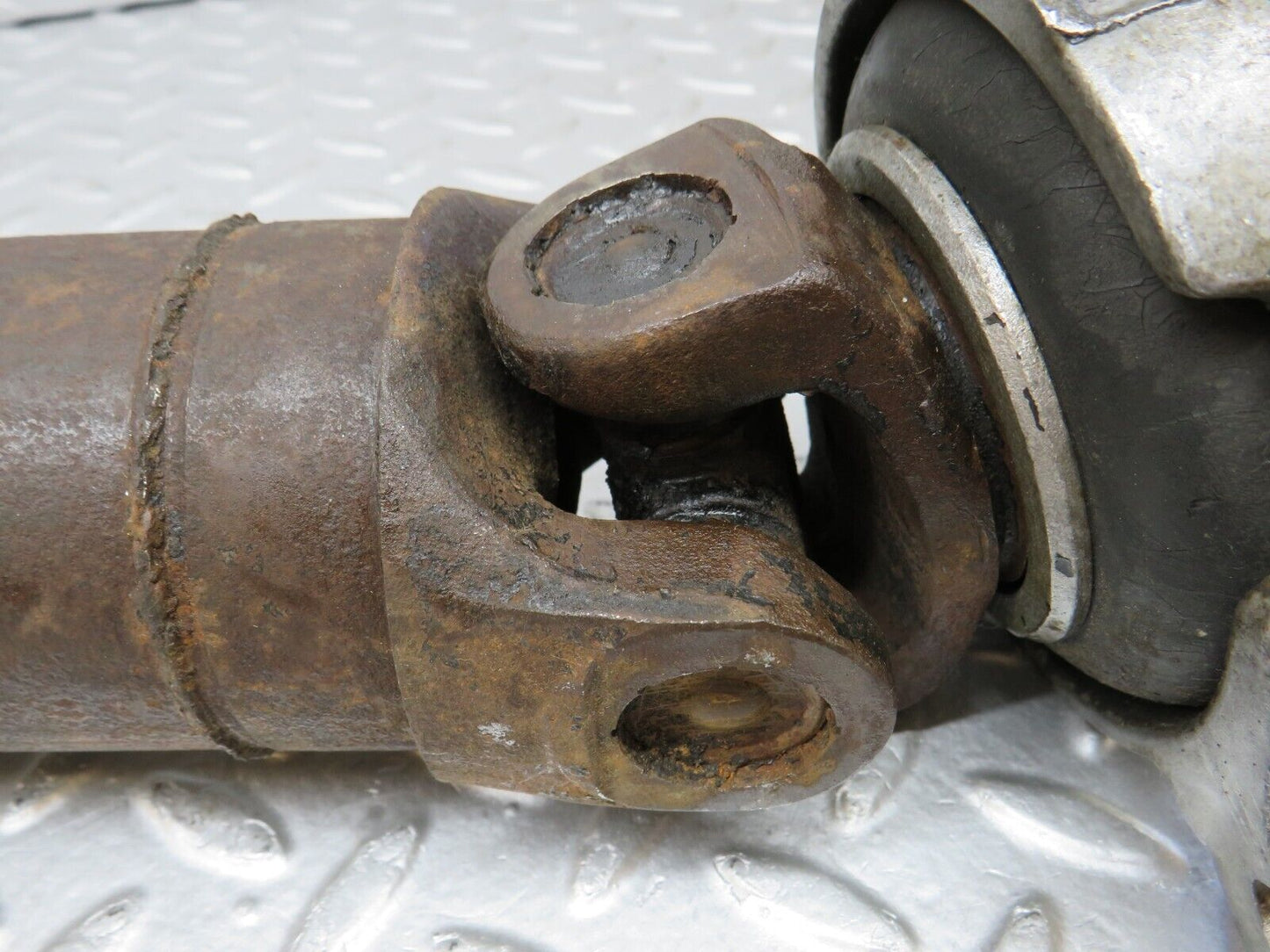 35950 Mercedes-Benz W108 Cardan Shaft Prop Shaft