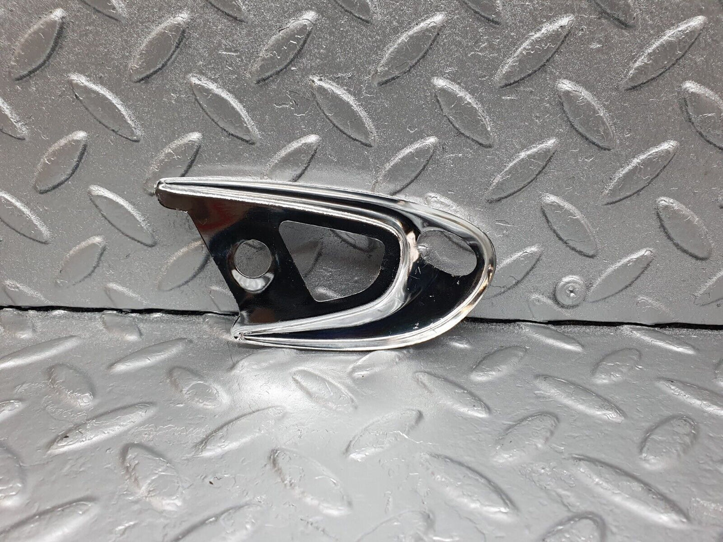 43099 Mercedes-Benz W111 220S Interior Door Handle Chrome Right