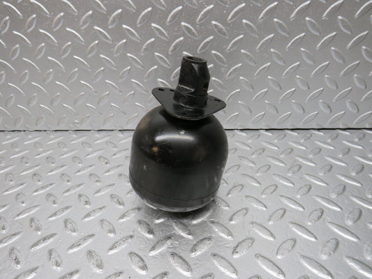 31549 Mercedes-Benz S124 220TE Wagon Rear Suspension Sphere 0037801723