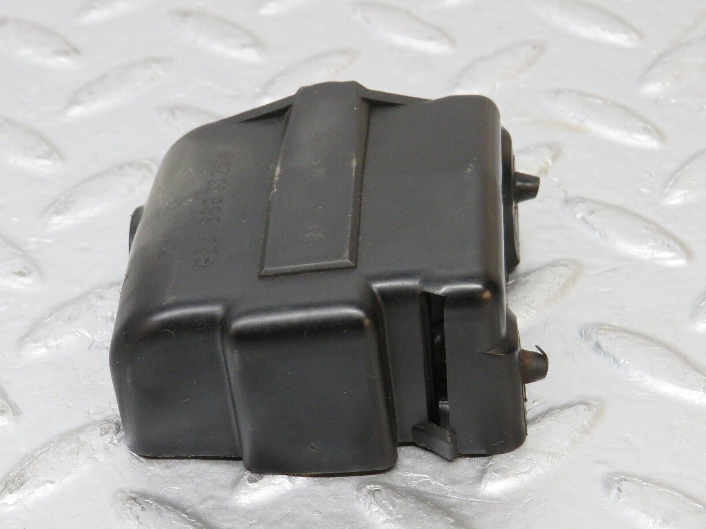 31878 Mercedes-Benz W201 190L E Hood Bonnet Lock Cover 2018890025