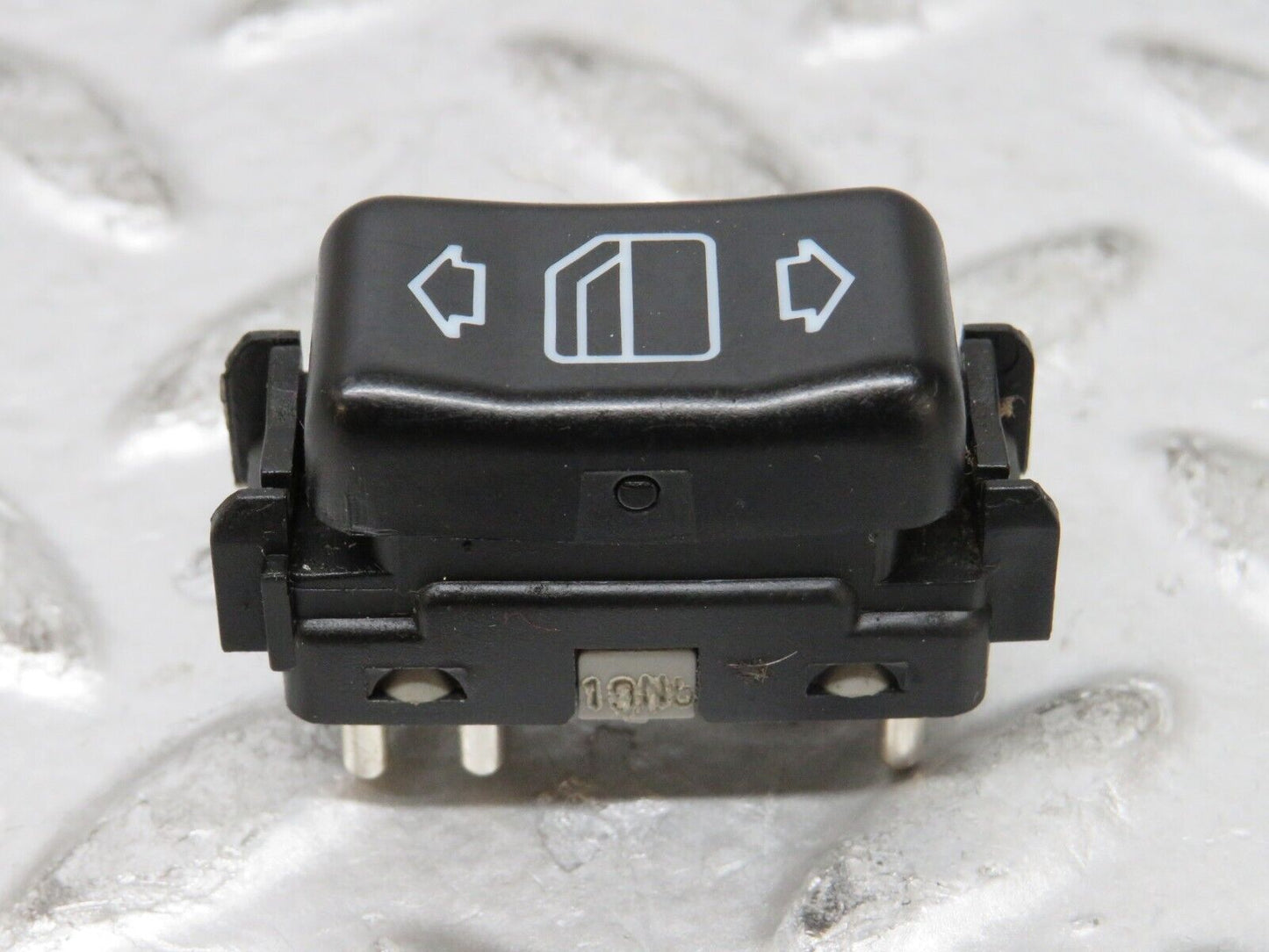27564 Mercedes-Benz S124 300TE Electric Window Switch Right Side 1248209410