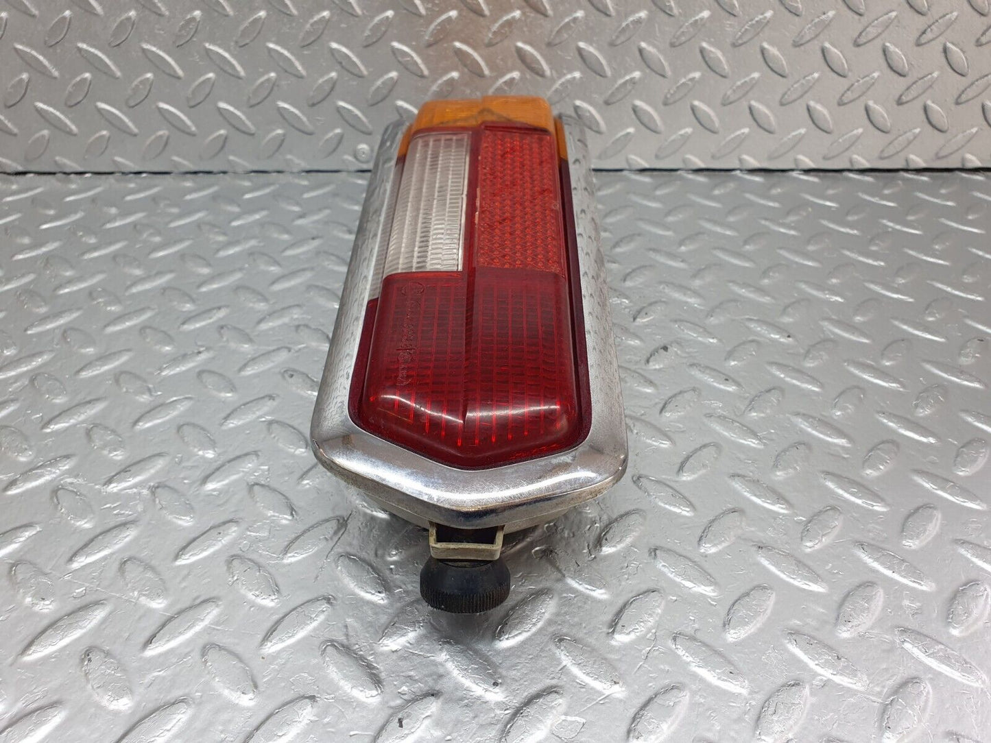 43285 Mercedes-Benz W108 280SE Tail Light Left K33268 1088202364 1088260159 1088260156
