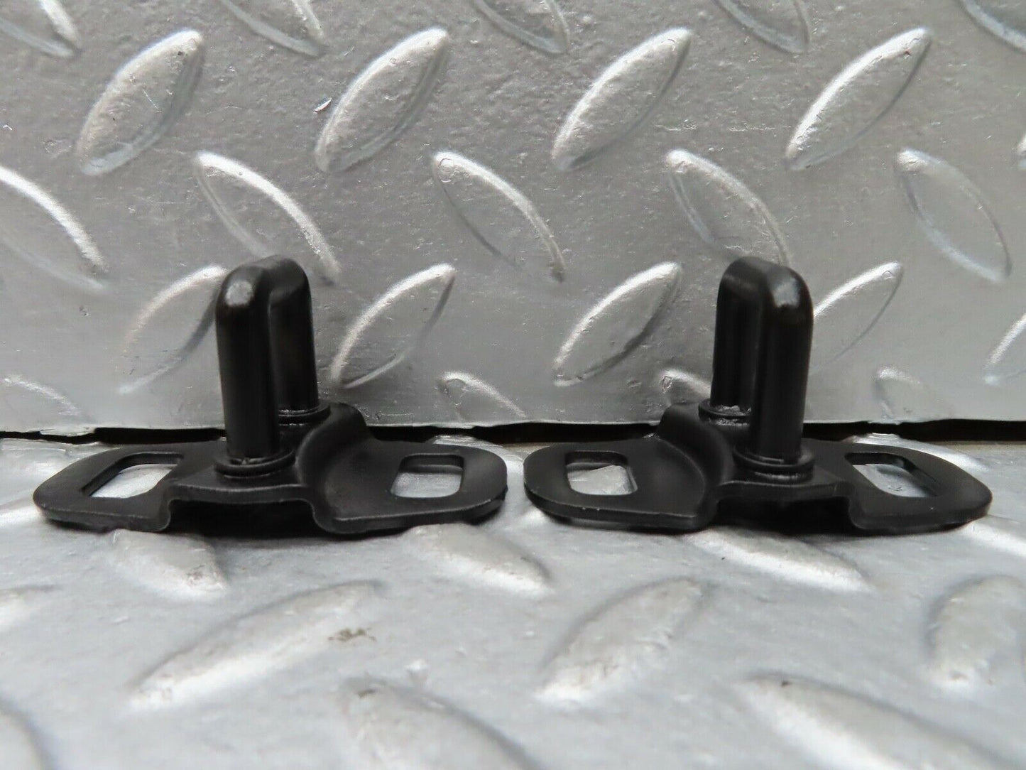 20168 Mercedes-Benz R129 300SL Coupe Bonnet Lock Catch Pair 1298800060
