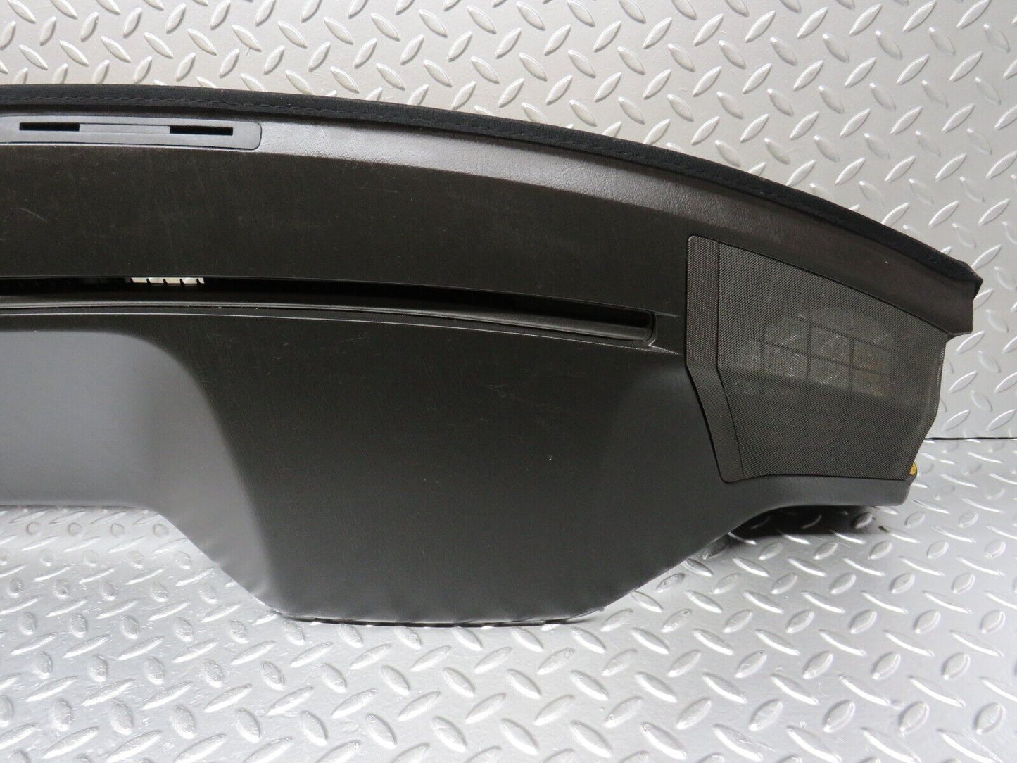 29294 Mercedes-Benz W124 230E Dashboard Brown