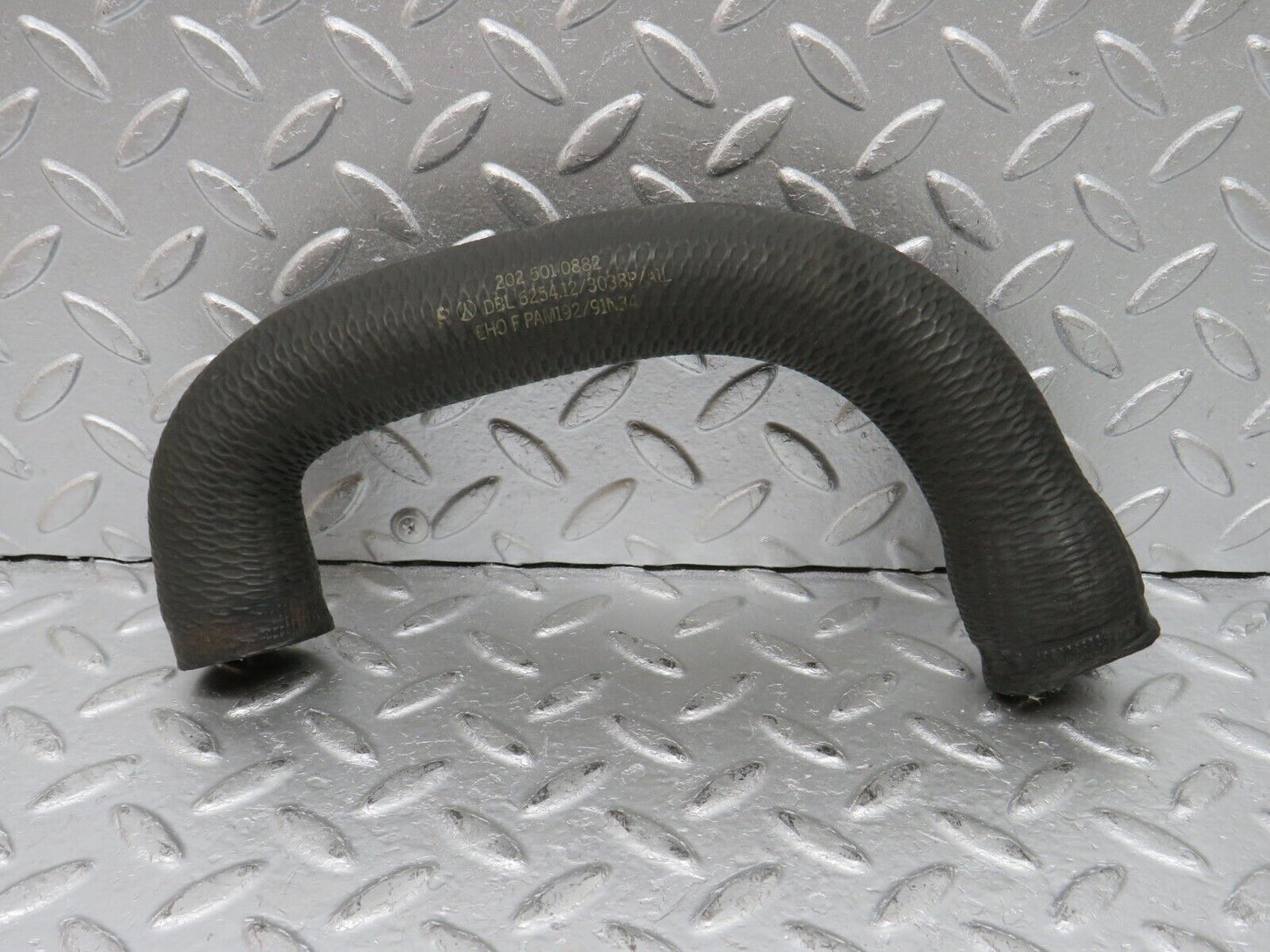 33289 Mercedes-Benz W202 C180 Coolant Upper Hose Pipe 2025010882