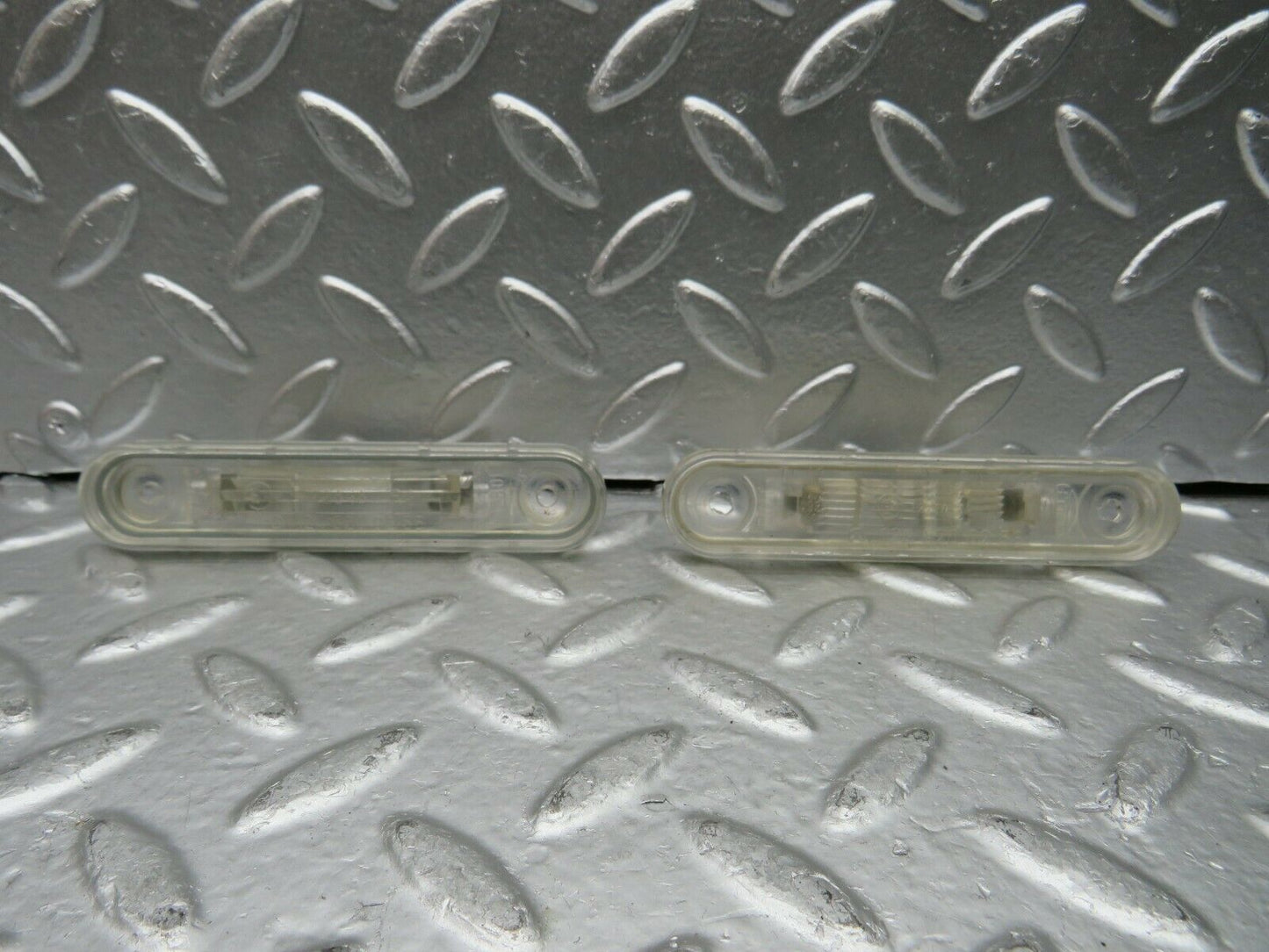 22584 Mercedes-Benz C124 E220 Coupe number Plate Light Pair 1248200256