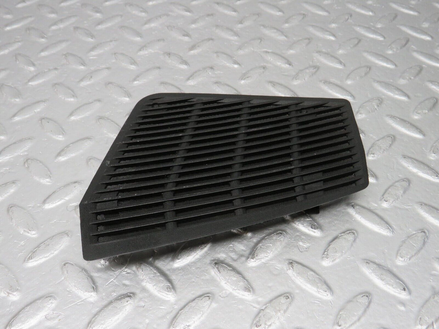 38856 Mercedes-Benz W201 190E 2.6L Dashboard Speaker Cover Left Side