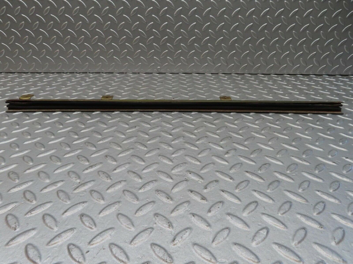 1110 Mercedes-Benz C123 230CE Coupe Front Right Door Window Bottom Rail