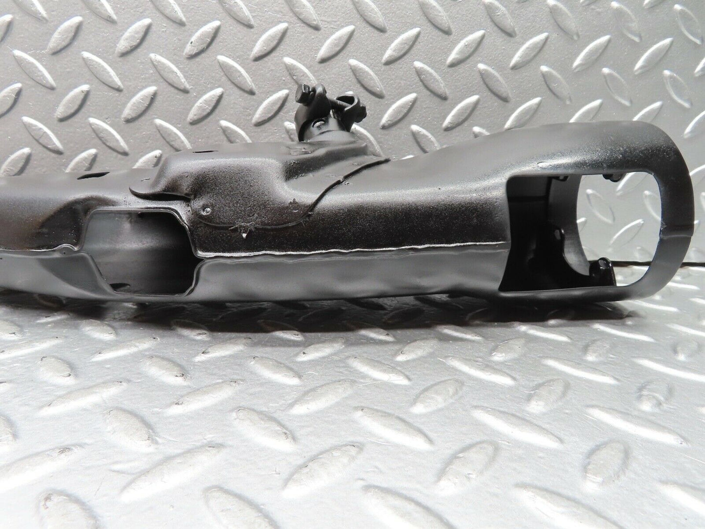 20934 Mercedes-Benz W114 250CE Coupe Steering Column Housing