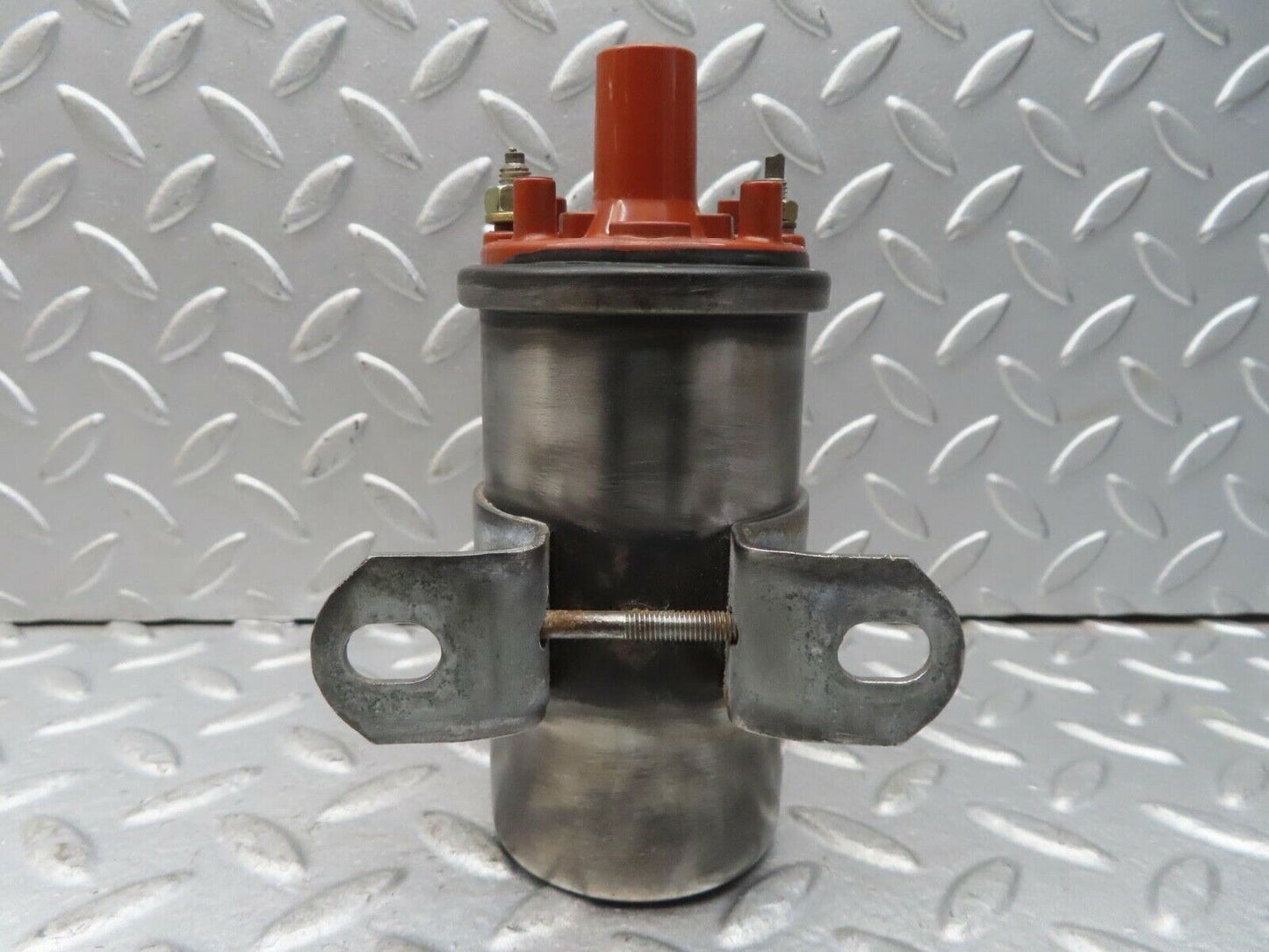 13661 Mercedes-Benz W123 200 Ignition Coil Bosch 0001584003