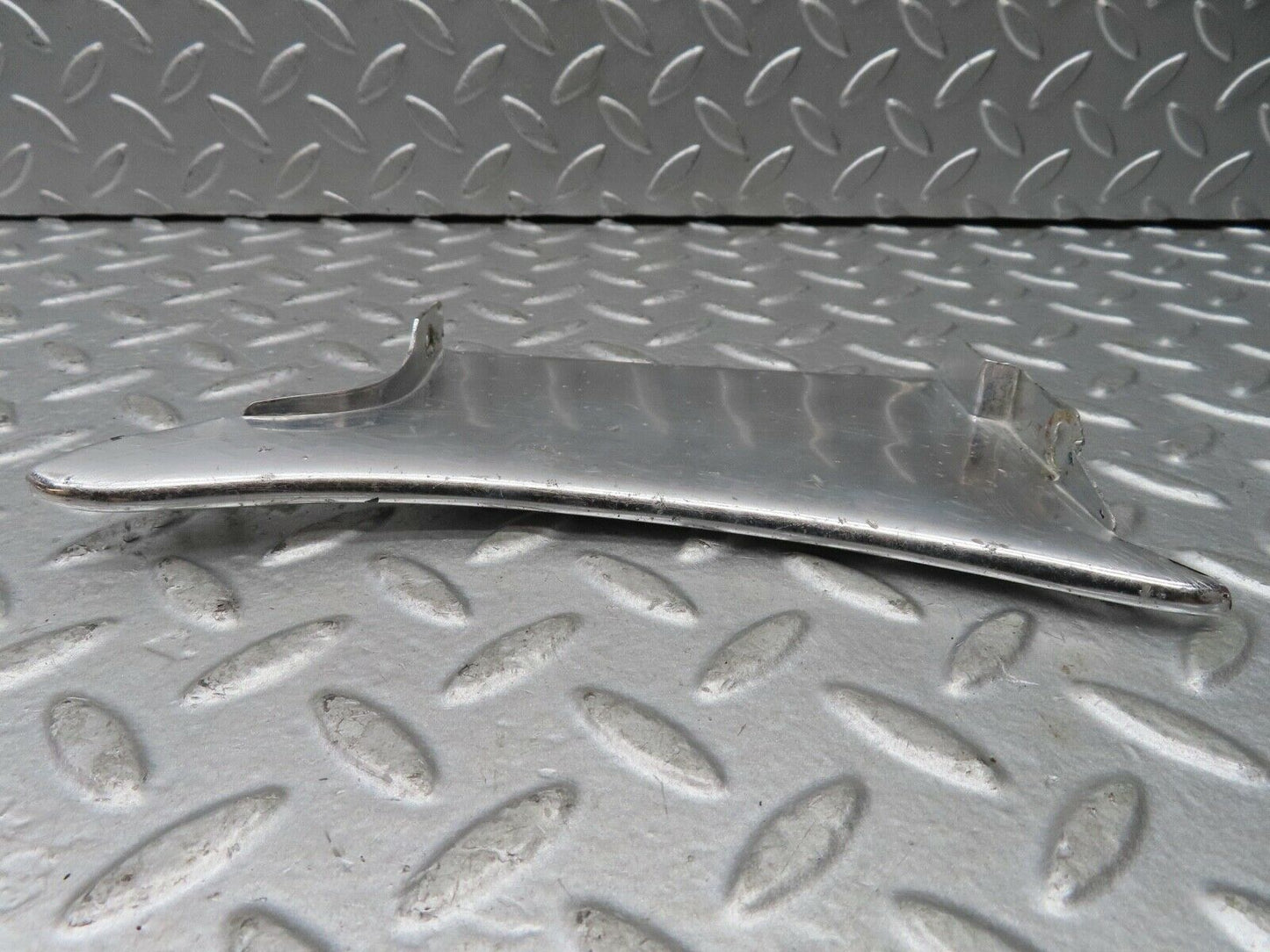 19001 Mercedes-Benz W121 190b Ponton Air Intake Chrome Cover Left Side