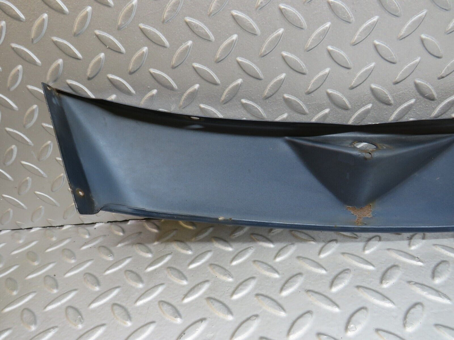 37335 Mercedes-Benz W109 300SEL Wiper Motor Cover