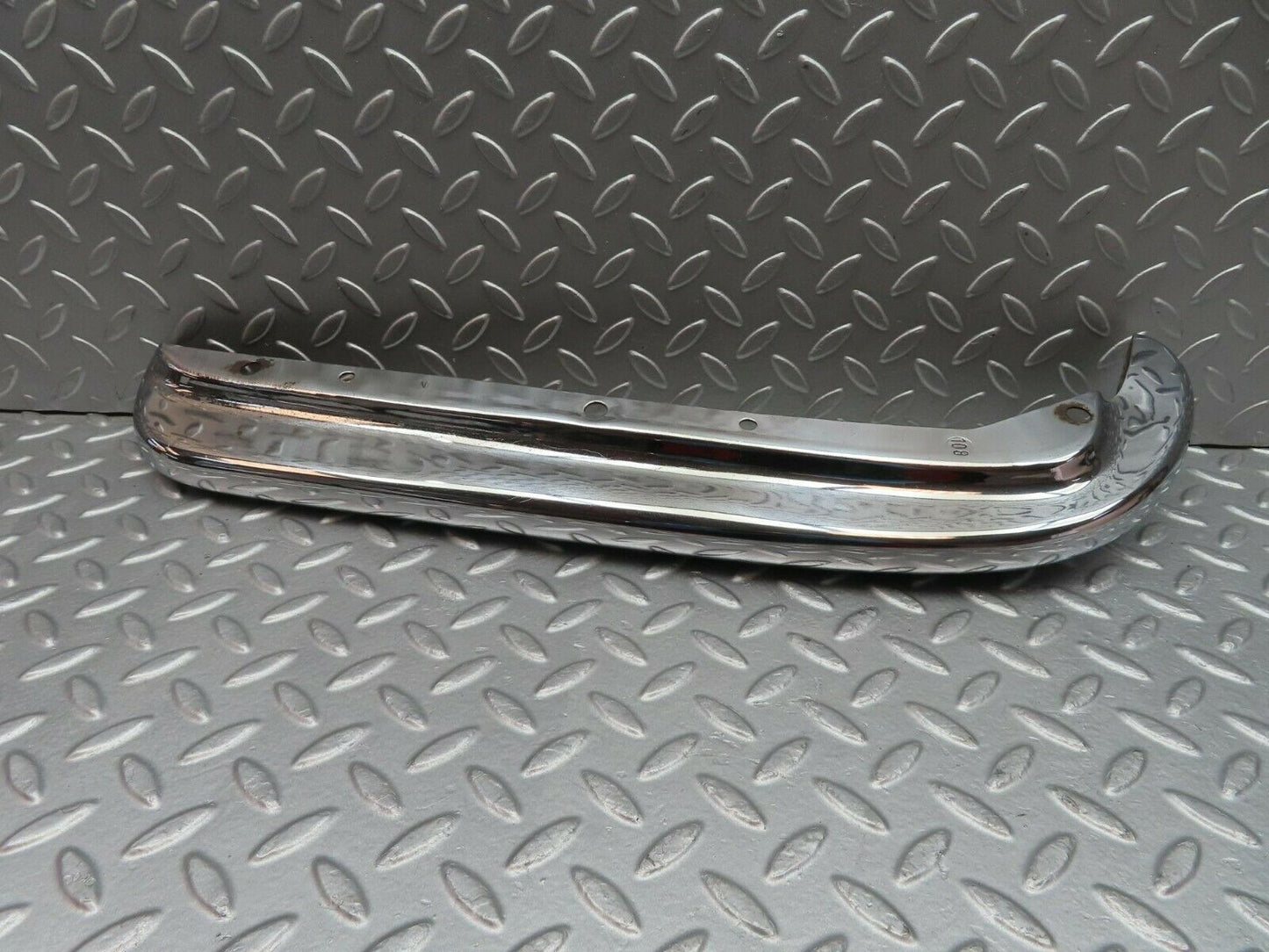 10627 Mercedes-Benz W108 Rear Left Upper Bumper Corner