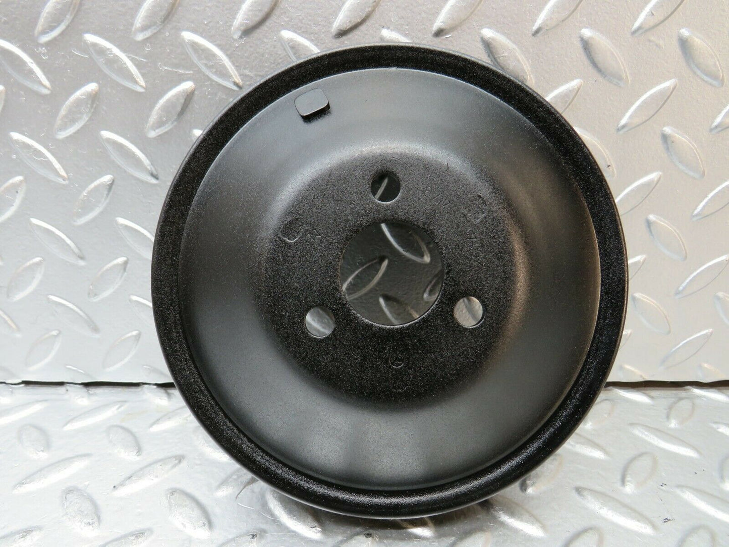 23100 Mercedes-Benz C123 230CE Coupe Power Steering Pump Pulley 2014600479