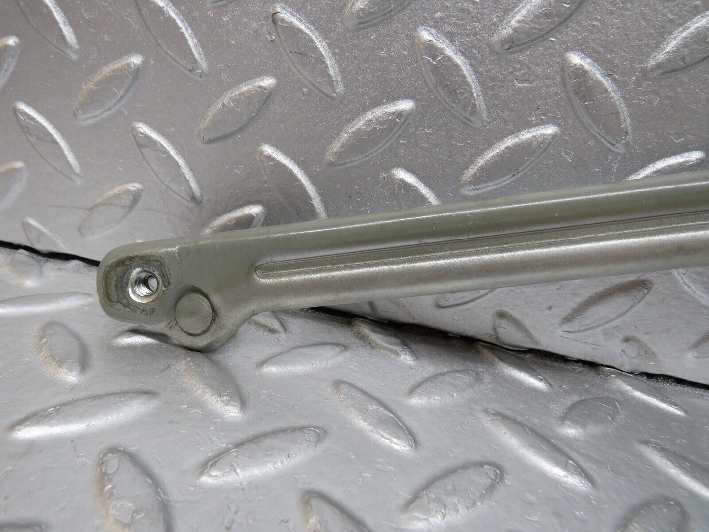 35031 Mercedes-Benz W210 320E Bonnet Hinge Left Side