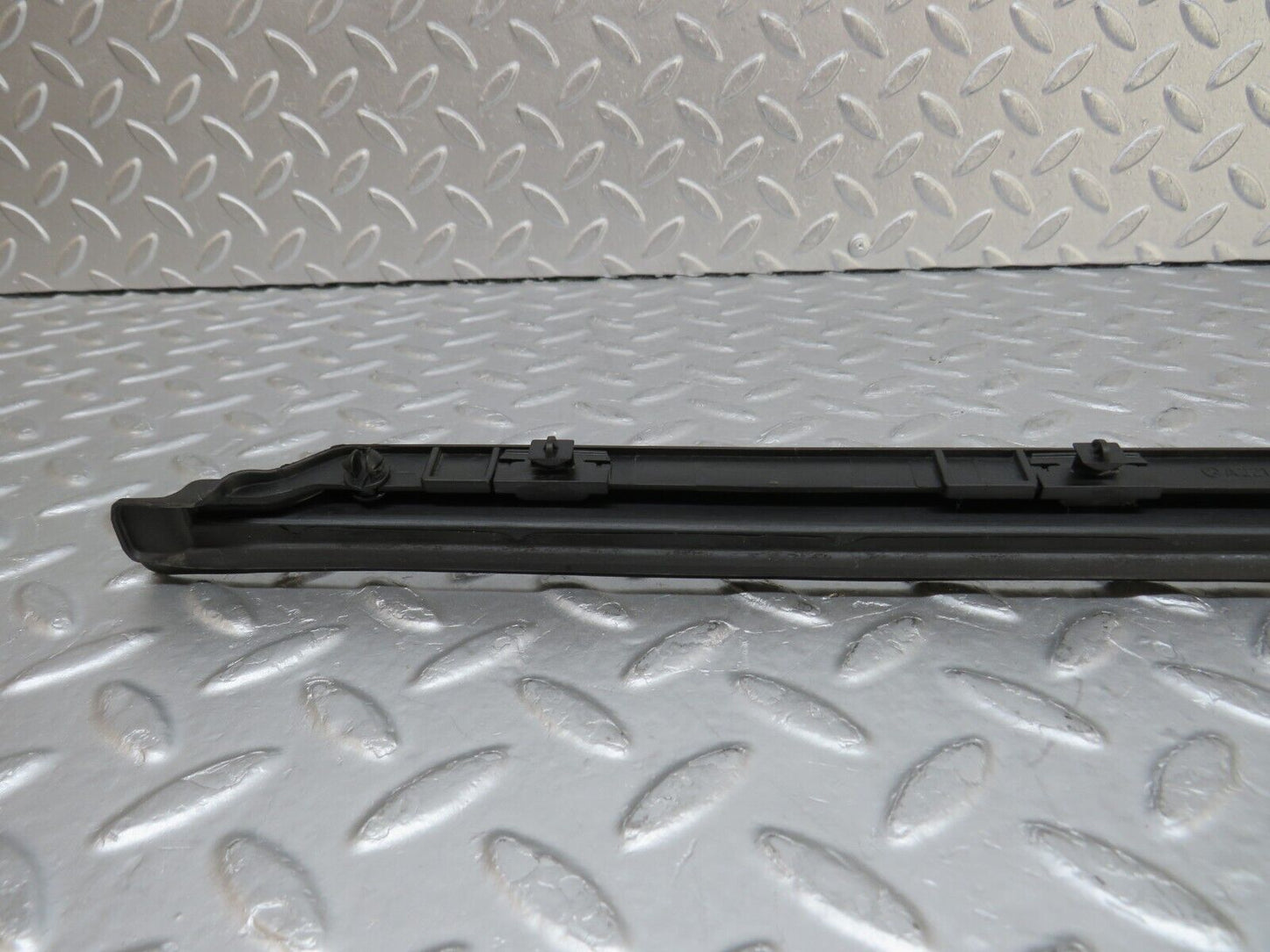 35258 Mercedes-Benz W221 Rear Right Door Lower Seal Trim 2216900462
