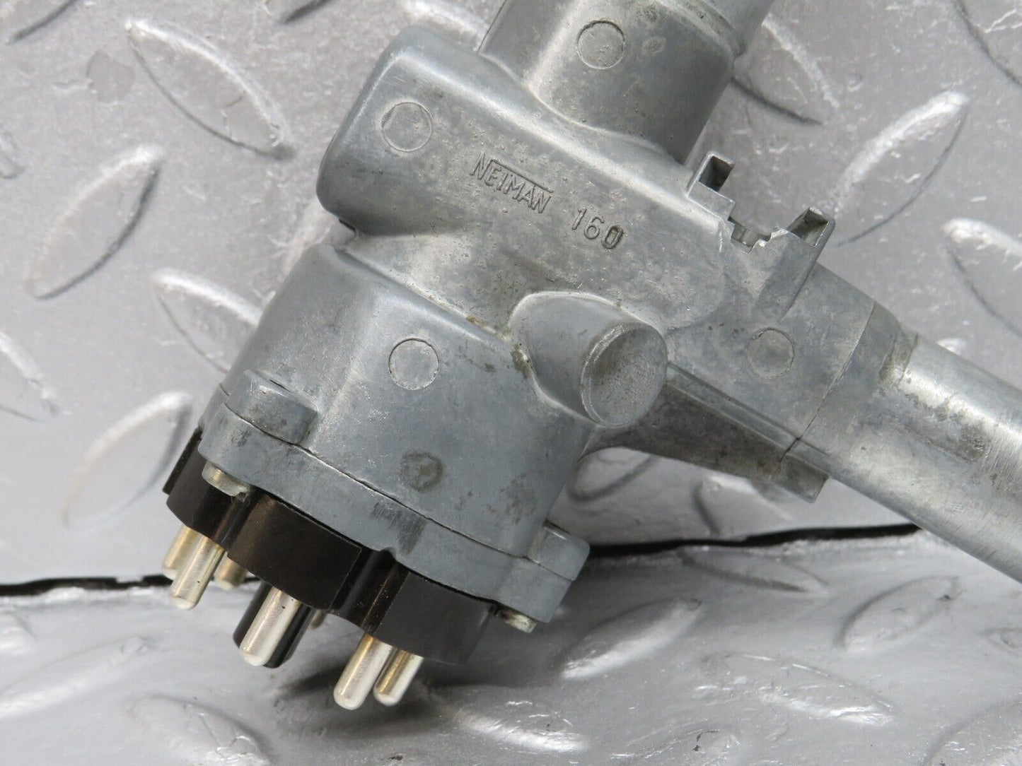 40166 Mercedes-Benz R107 350SL Coupe Steering Lock Ignition Switch With Key
