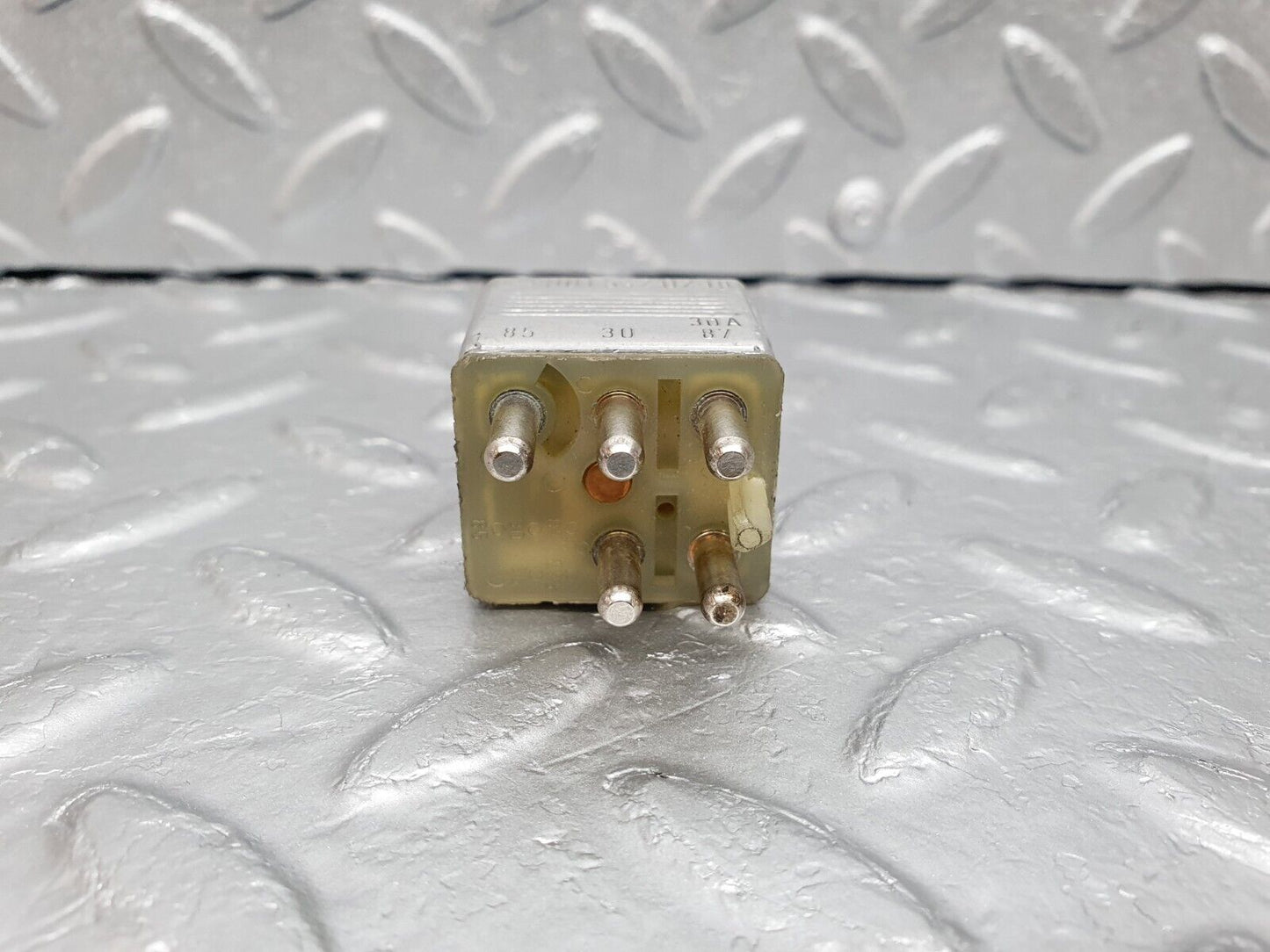 41642 Mercedes-Benz W124 200E Multi Purpose Relay 0015420219