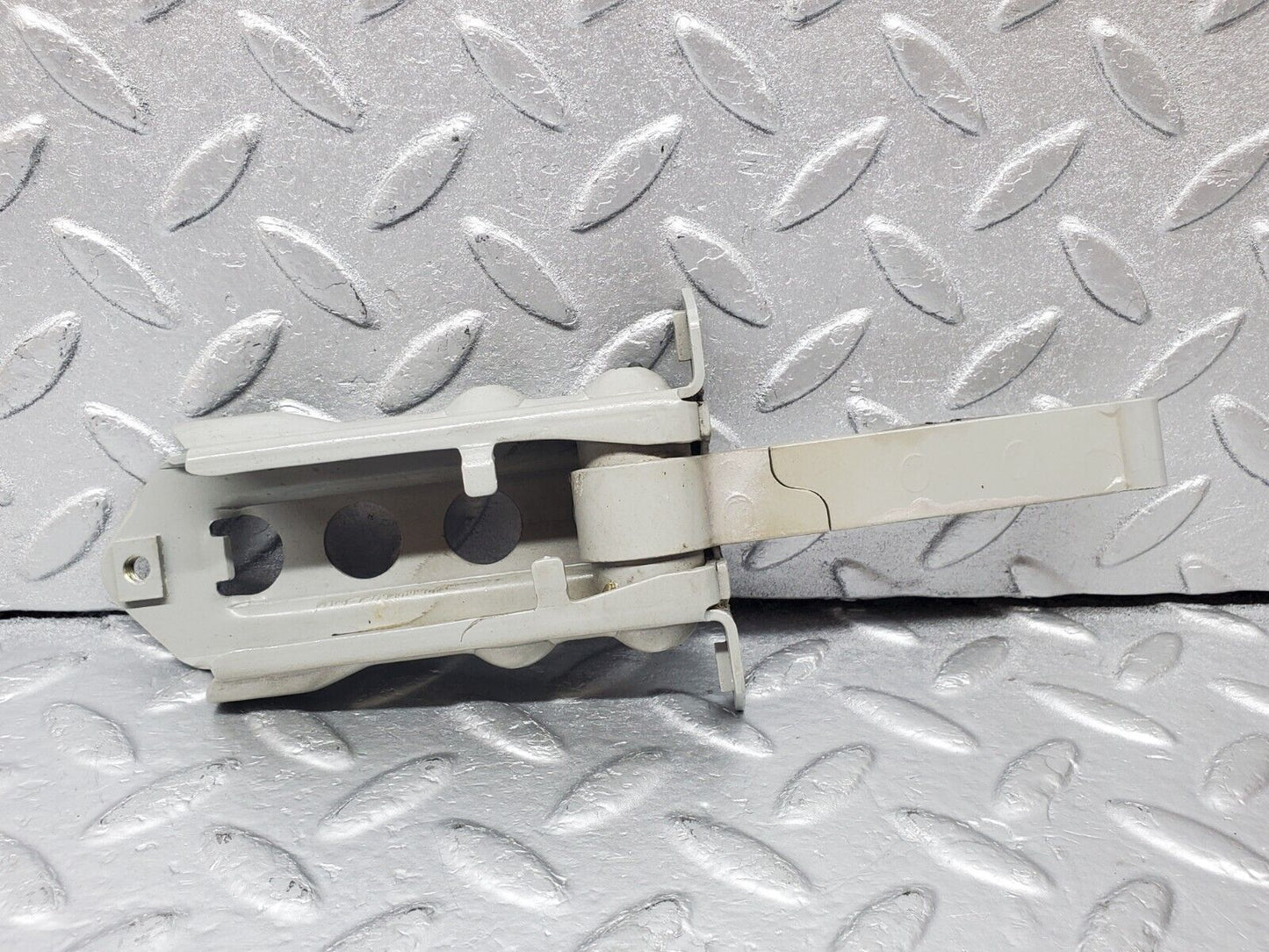 45549 Mercedes-Benz W126 420SE Door Safety Check Strap
