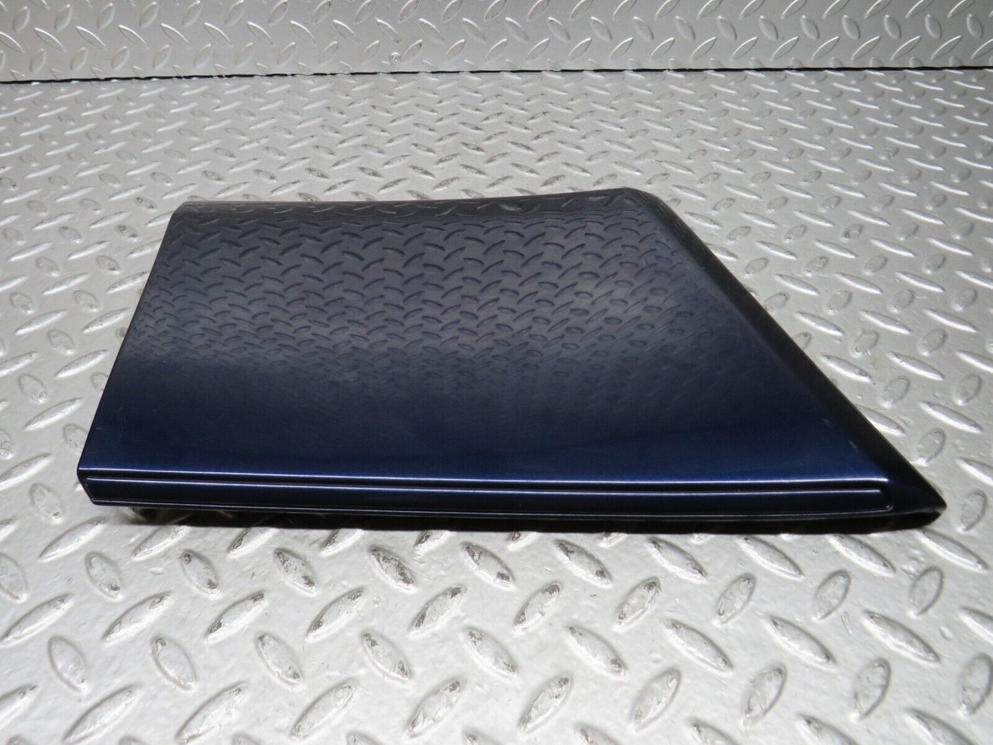 28980 Mercedes-Benz C124 320CE Front Left Fender Wing Moulding Trim 1246903540