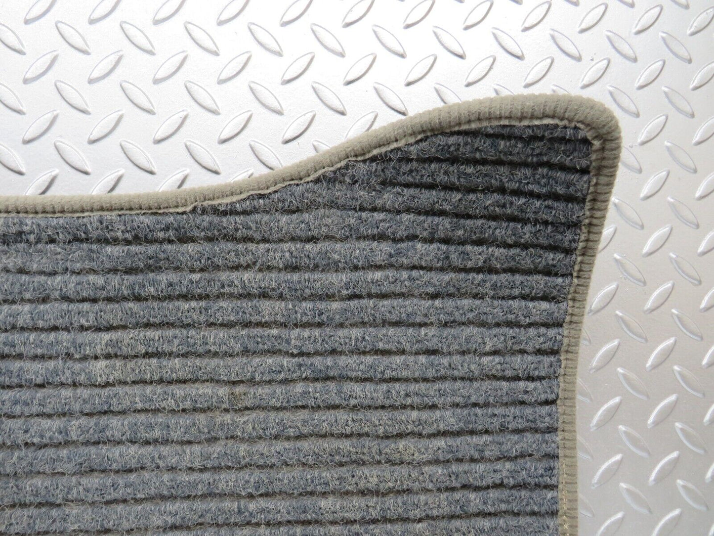 32333 Mercedes-Benz S124 300TE Wagon Front Left Passenger Carpet Mat Grey